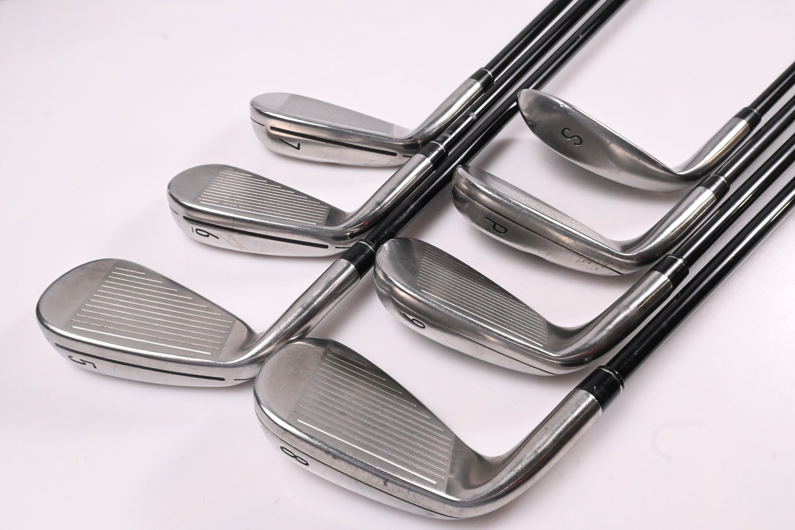 Taylormade M4 Irons / 5-PW+SW / Regular Flex Fujikura Atmos Red 6 Shafts