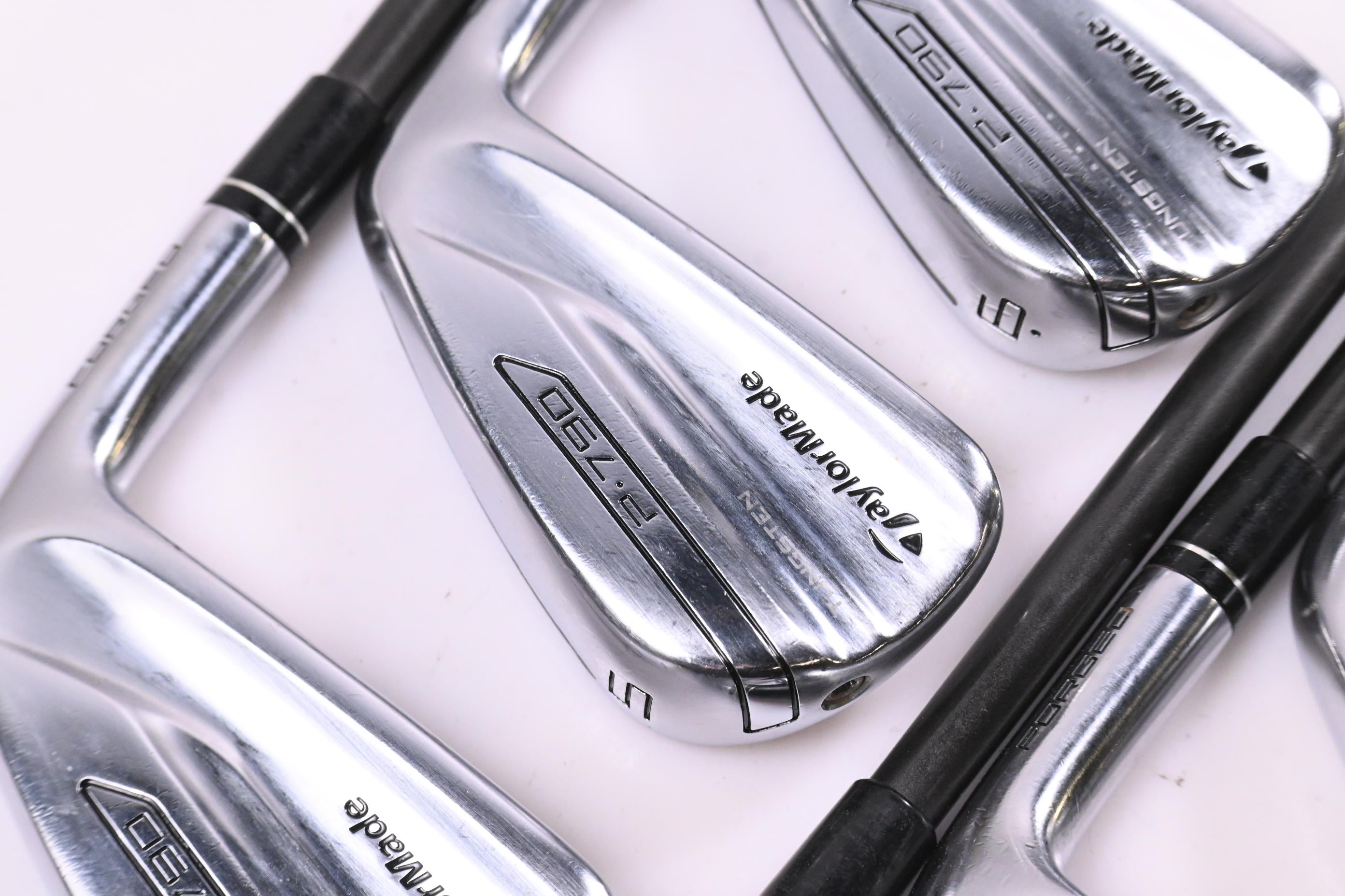Taylormade P790 2017 Irons / 4-PW / Regular Flex UST Recoil ES760 Shafts