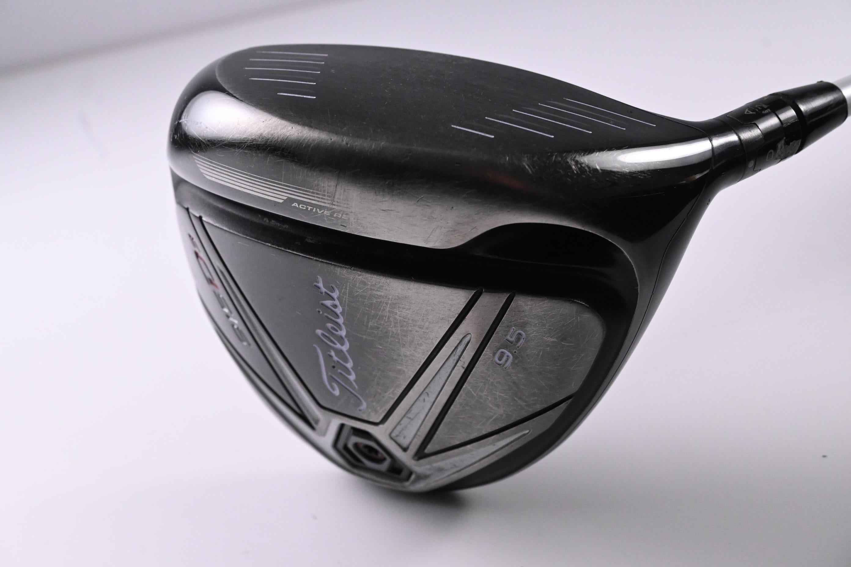 Titleist 915 D3 Driver / 9.5 Degree / Stiff Flex Aldila Rogue 60 Shaft