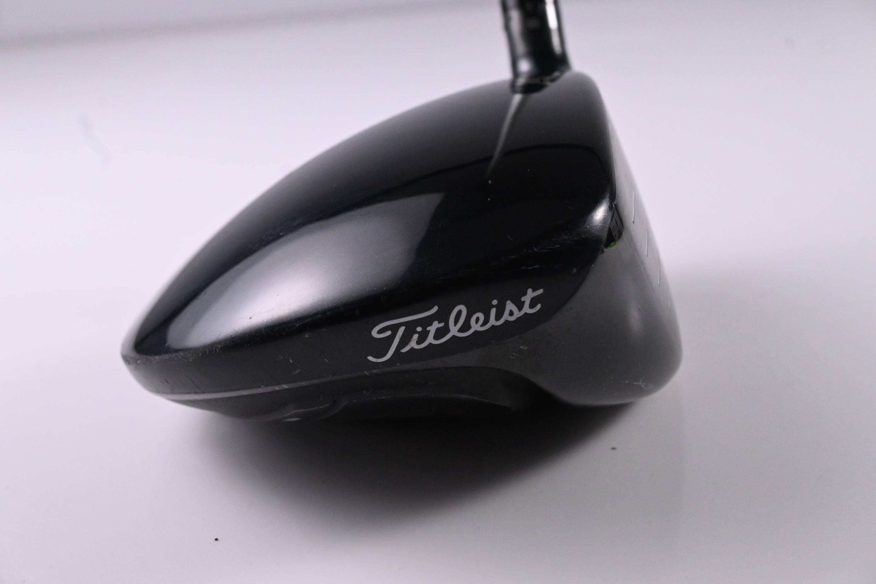 Titleist 915 D3 Driver / 9.5 Degree / Stiff Flex Aldila Rogue 60 Shaft