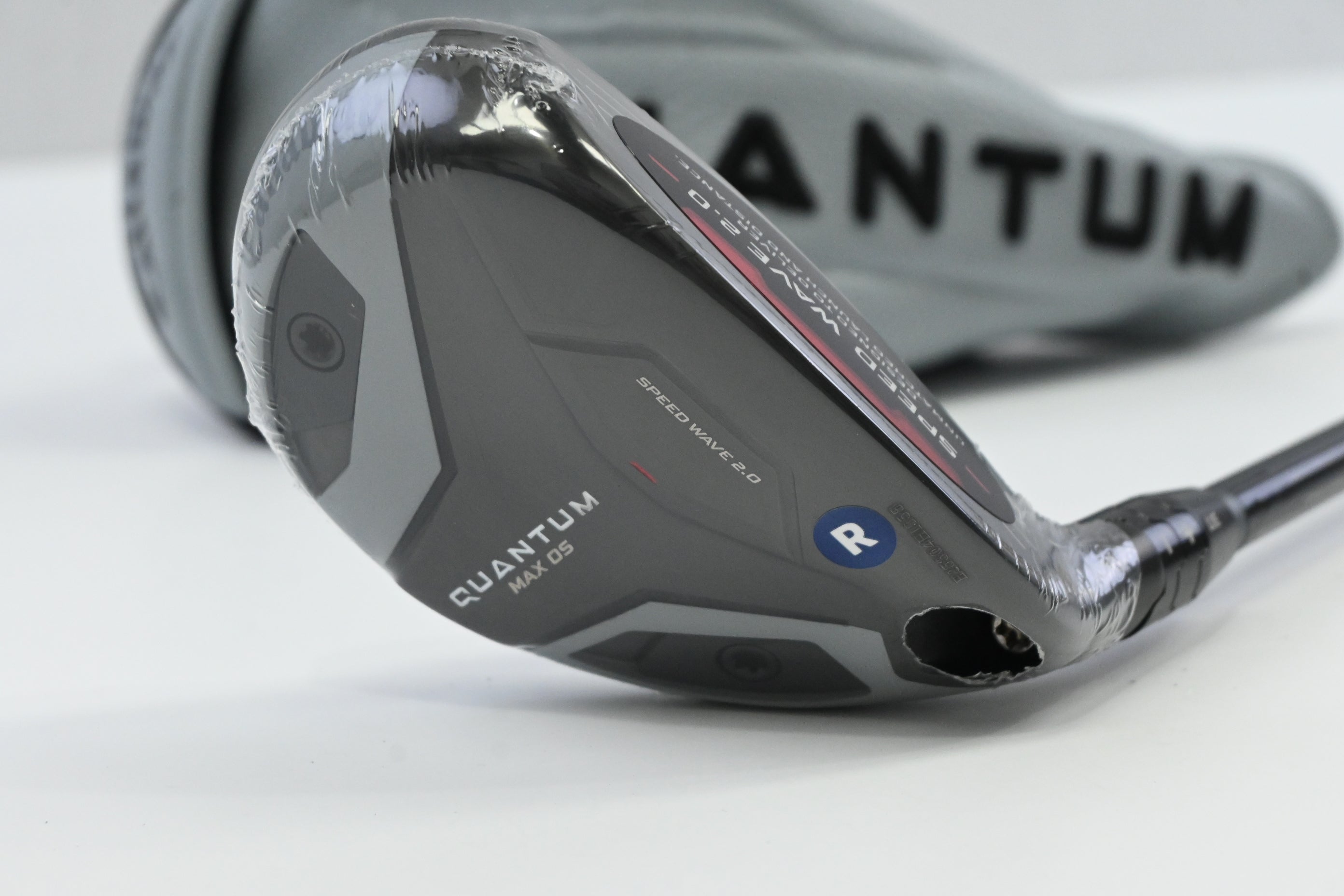Callaway Quantum Max OS #4 Hybrid / 20 Degree / Regular Flex Denali Frost Silver