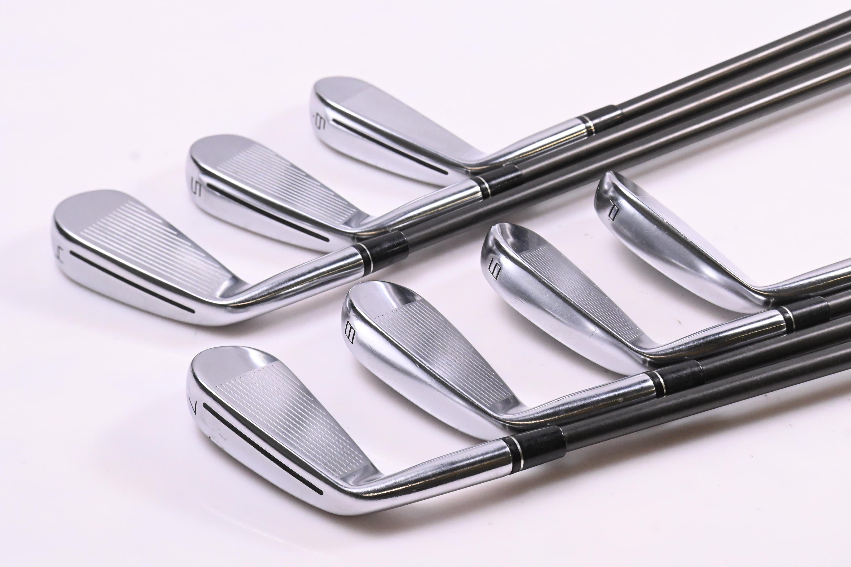 Taylormade P790 2017 Irons / 4-PW / Regular Flex UST Recoil ES760 Shafts