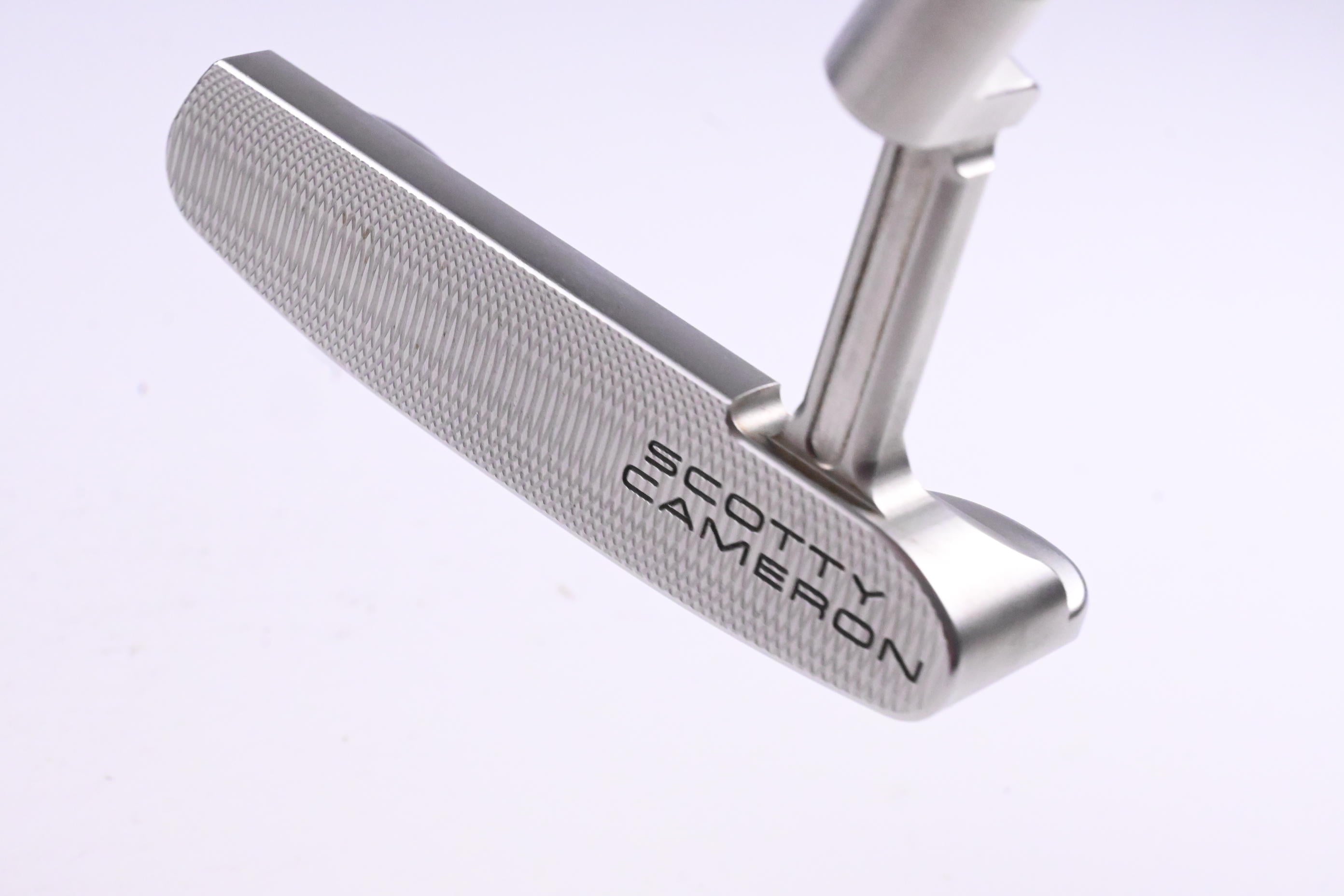 Scotty Cameron Super Select Newport Putter / 34 Inch