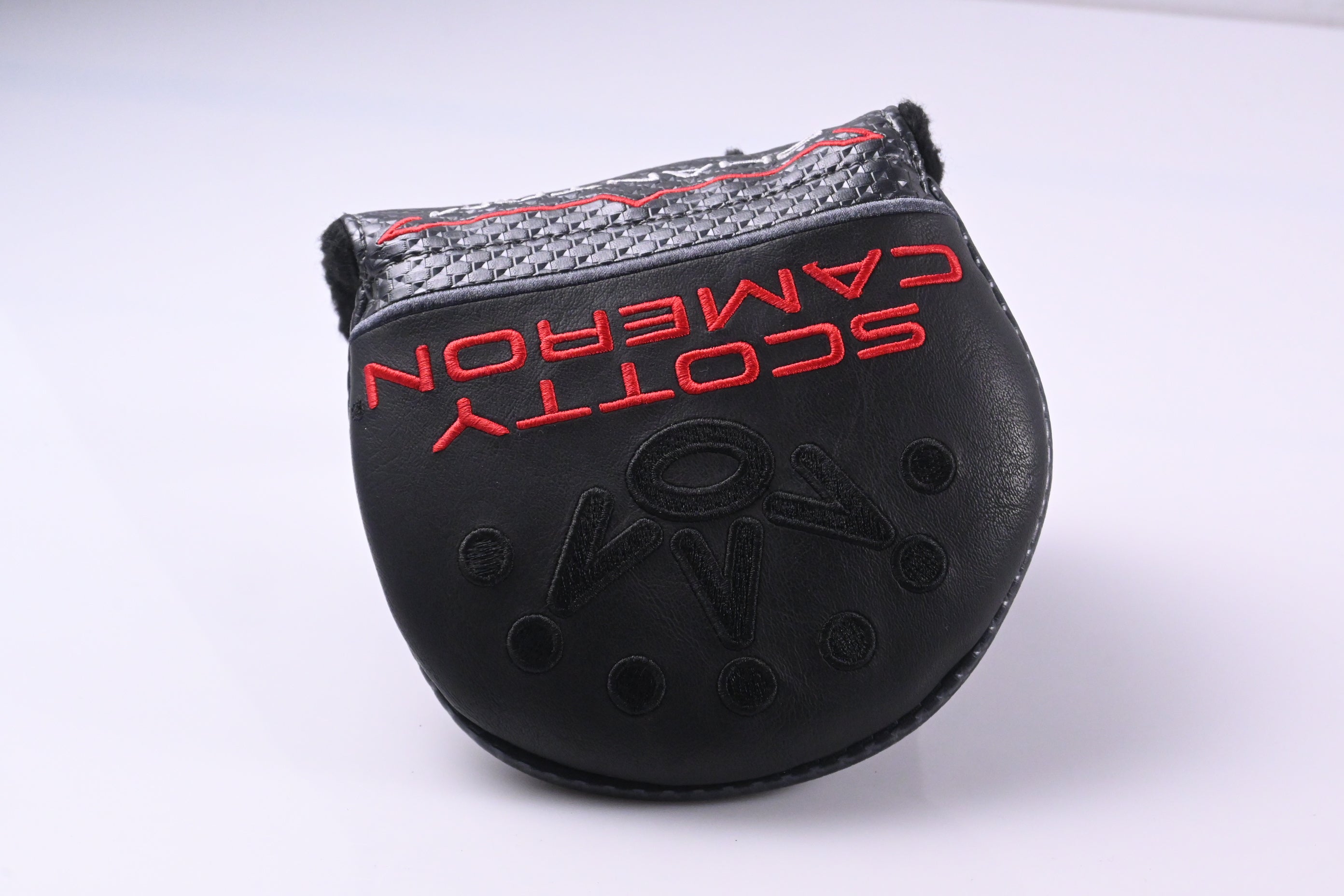 Scotty Cameron 2026 Phantom 5.2 Putter / 33 Inch