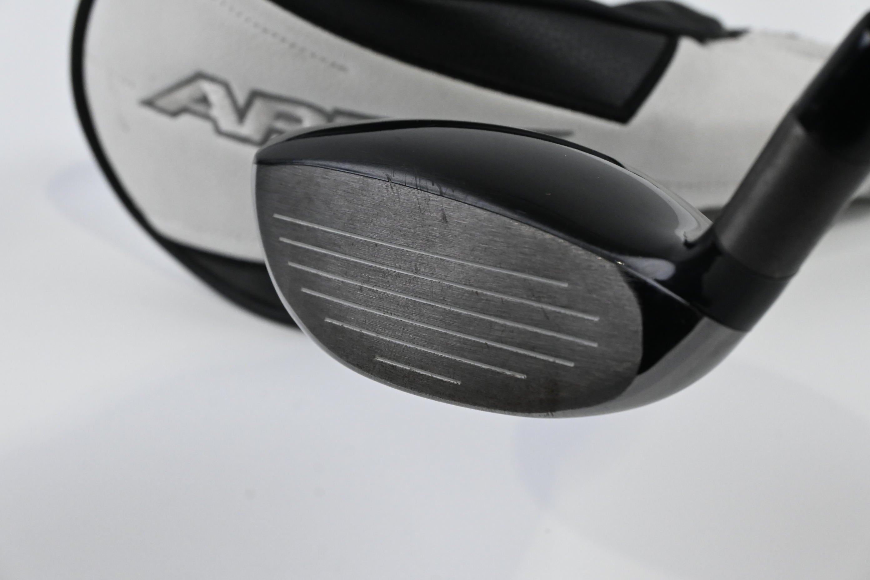 Callaway Apex UW 24 #2 Hybrid / 17 Degree / Extra Stiff Flex MMT 80 Shaft