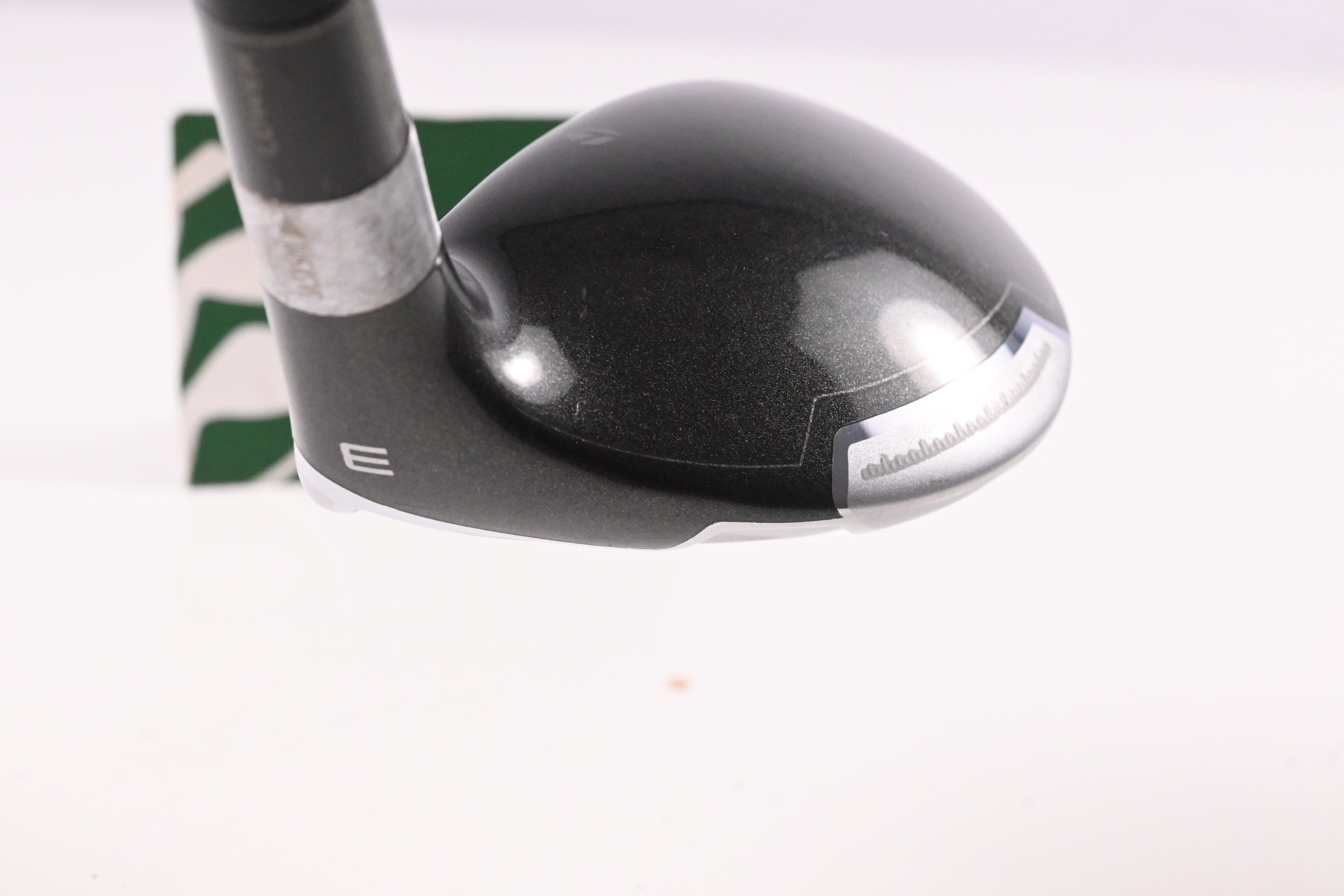 Taylormade SLDR #3 Hybrid / 19 Degree / Regular Flex Fujikura Speeder 82 Shaft