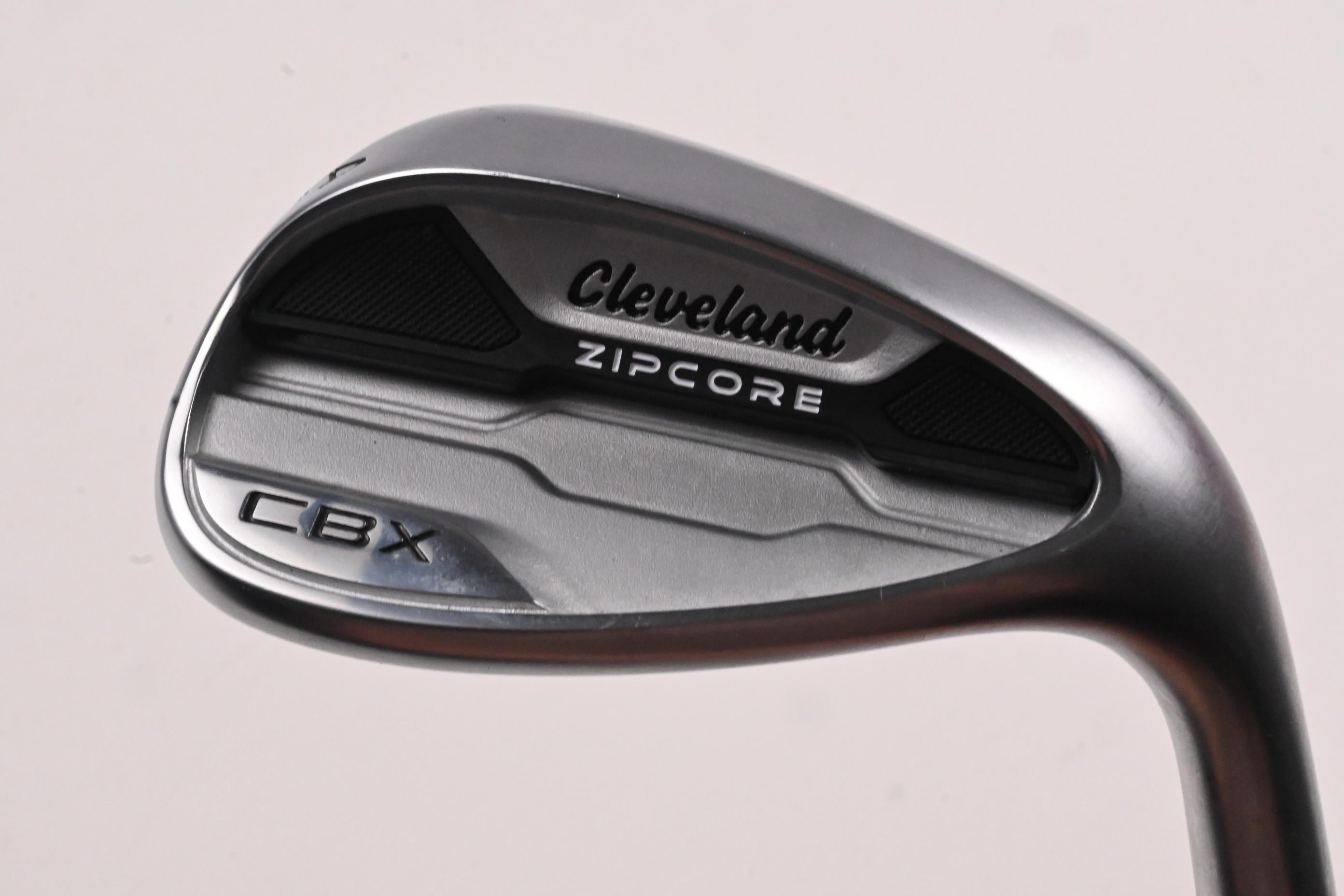 Cleveland CBX Zipcore Sand Wedge / 54 Degree / Wedge Flex Dynamic Gold Spinner