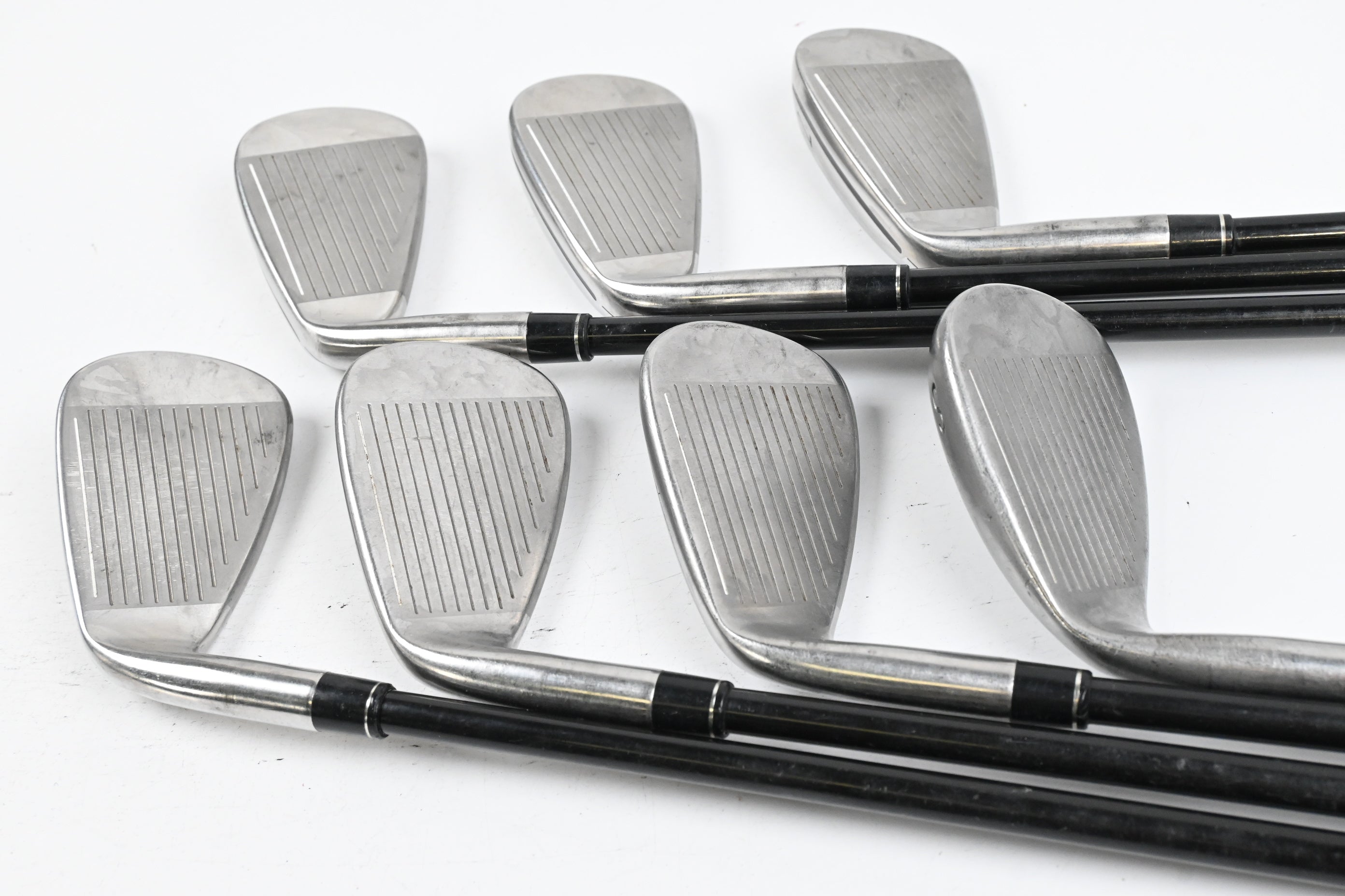 Taylormade M4 Irons / 5-PW+SW / Regular Flex Fujikura Atmos Red 6 Shafts