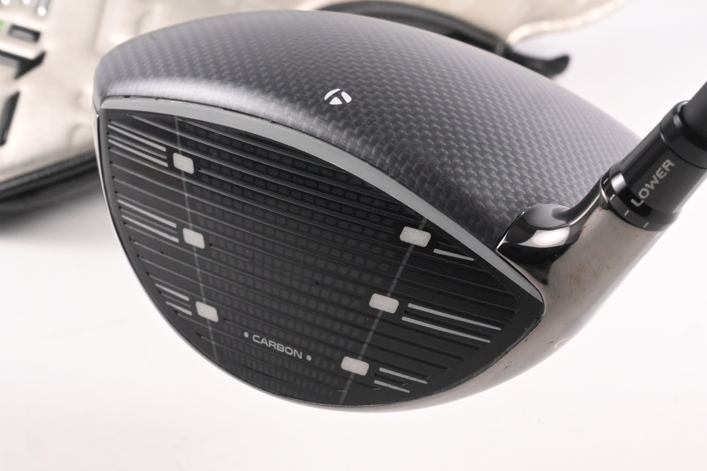 Taylormade Qi35 Driver / 9 Degree / Stiff Flex Kai'li White Dark Wave 60 Shaft