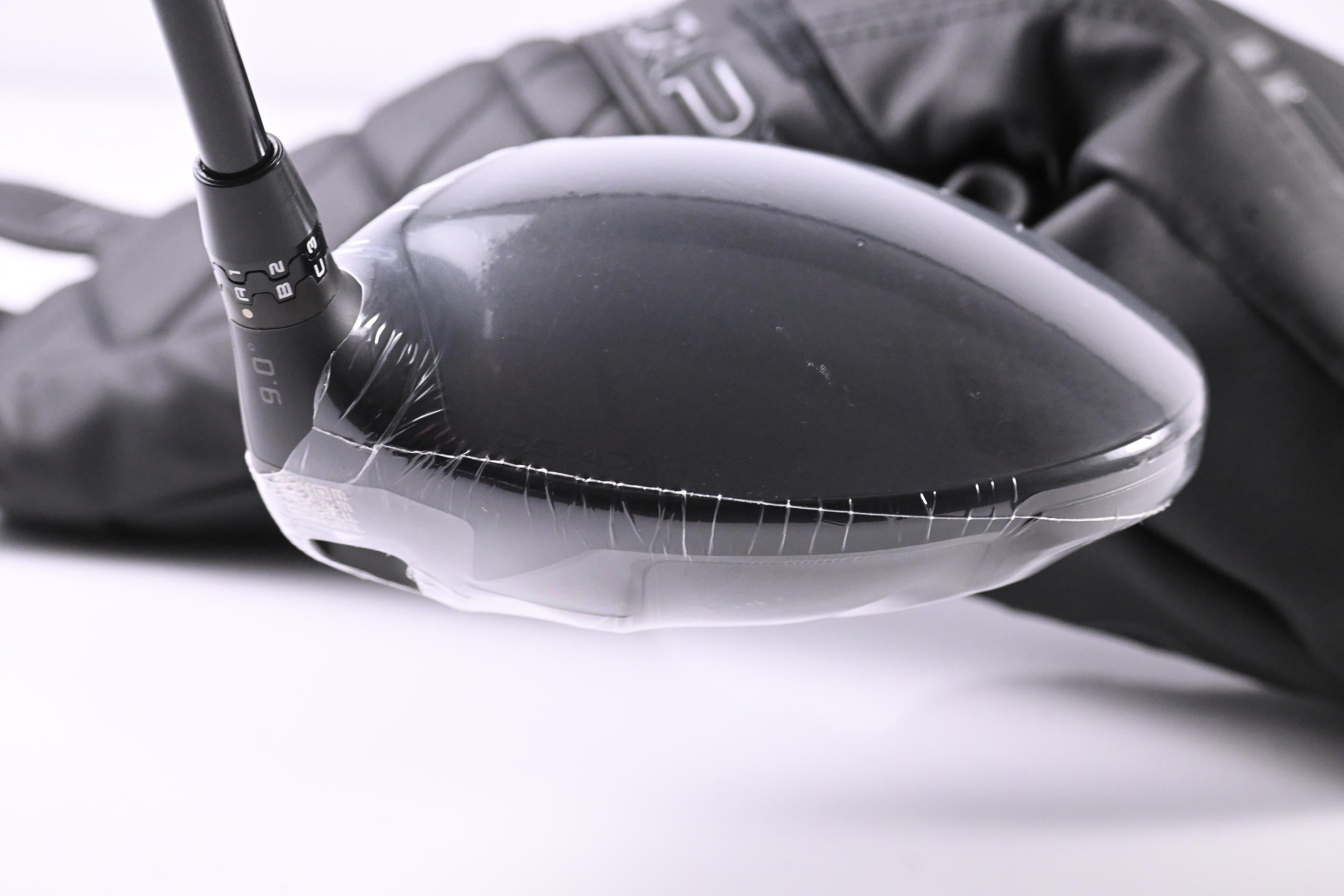 Cobra DS-Adapt LS Driver / 9 Degree / X-Flex Denali Black 60 Shaft