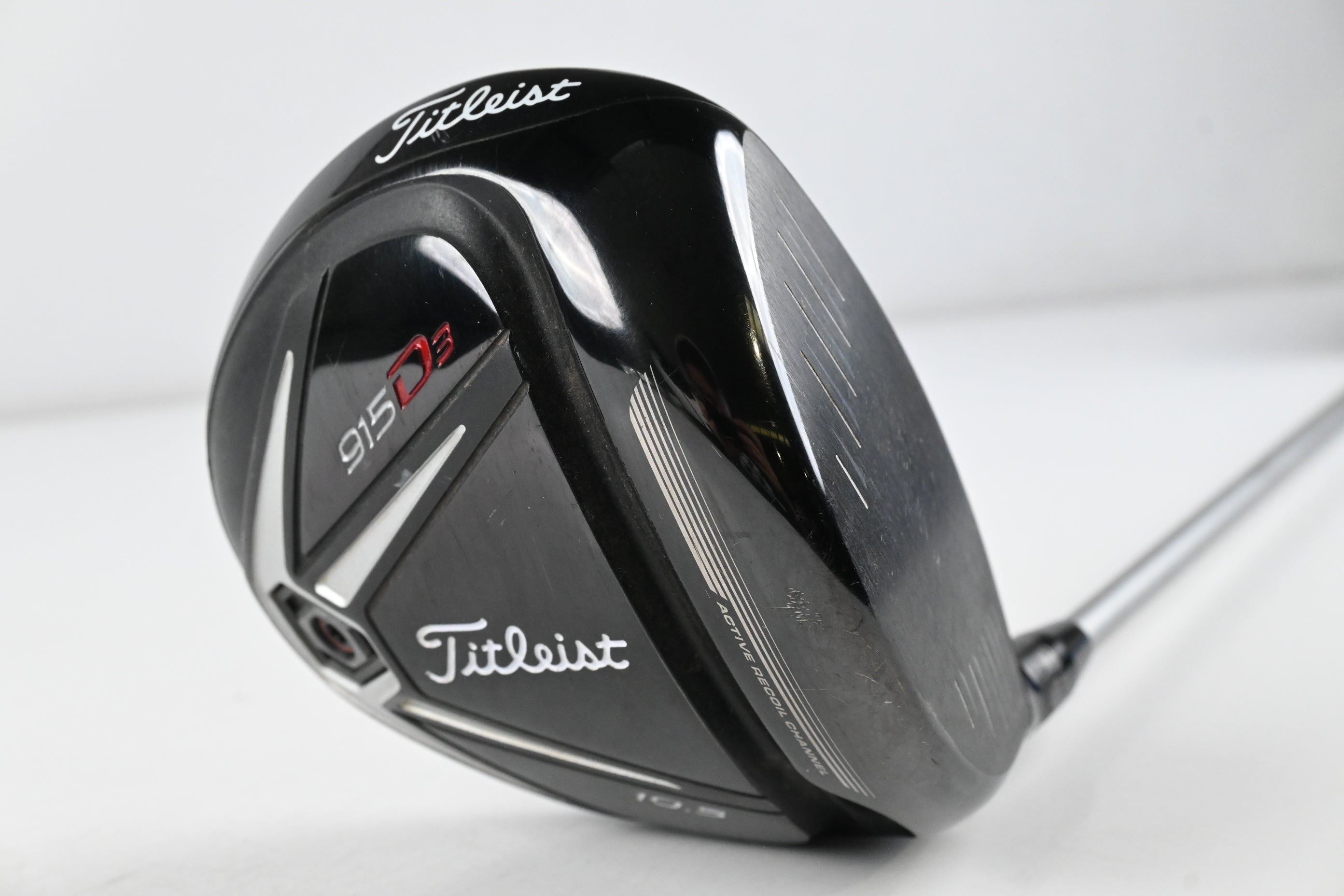 Titleist 910 D3 Driver / 10.5 Degree / Stiff Flex Diamana S+ Blue 60 Shaft