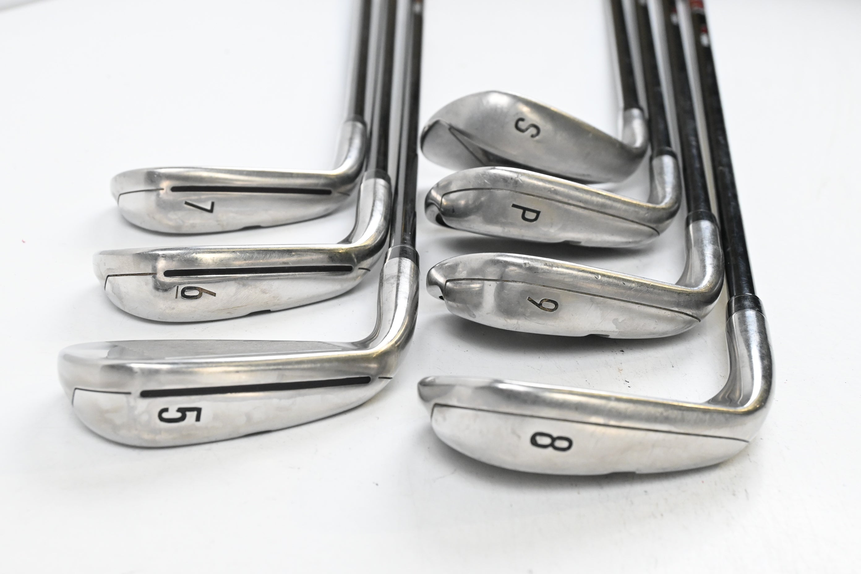 Taylormade M4 Irons / 5-PW+SW / Regular Flex Fujikura Atmos Red 6 Shafts