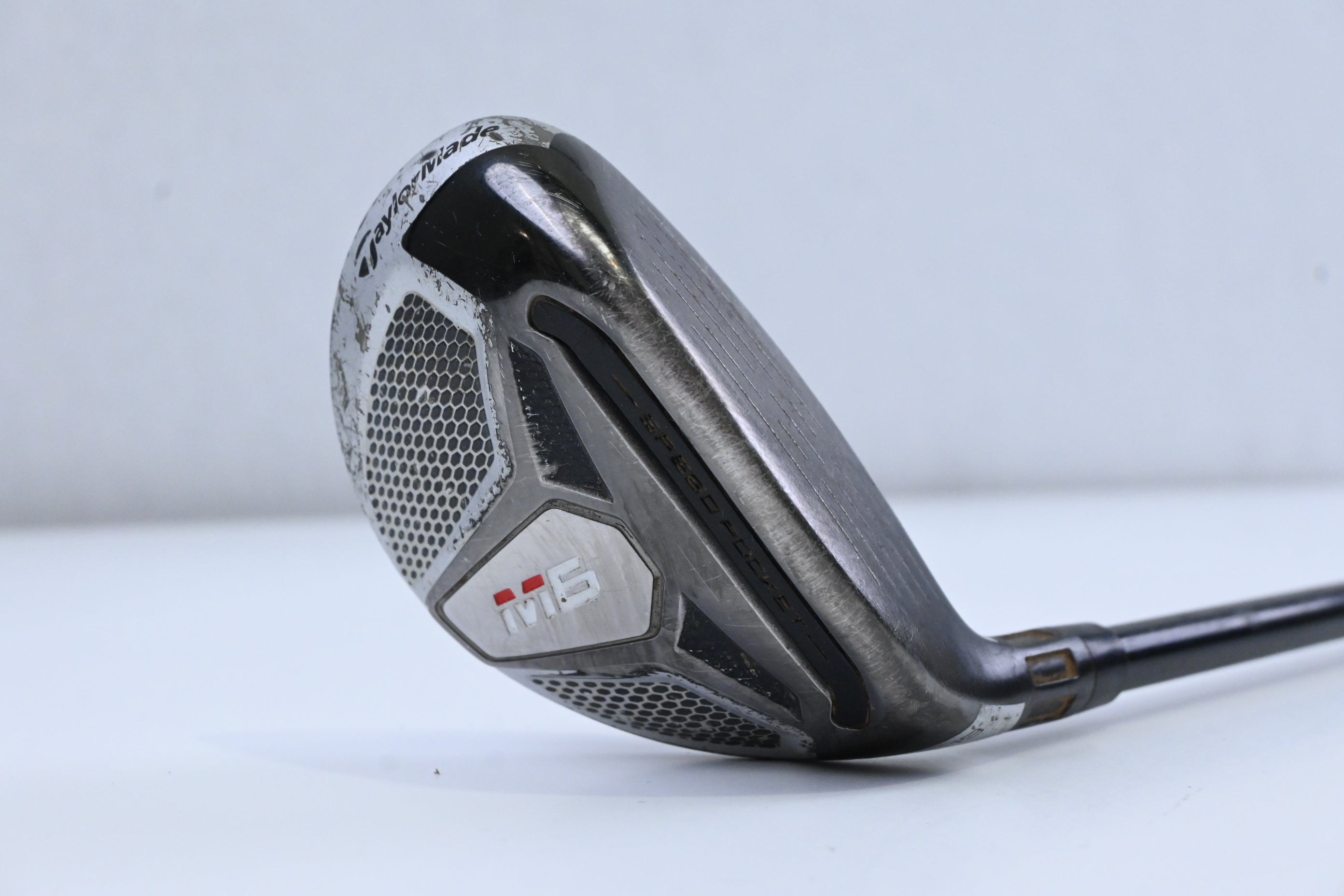 Taylormade M6 #3 Hybrid / 19 Degree / Regular Flex Fujikura Atmos Orange 6