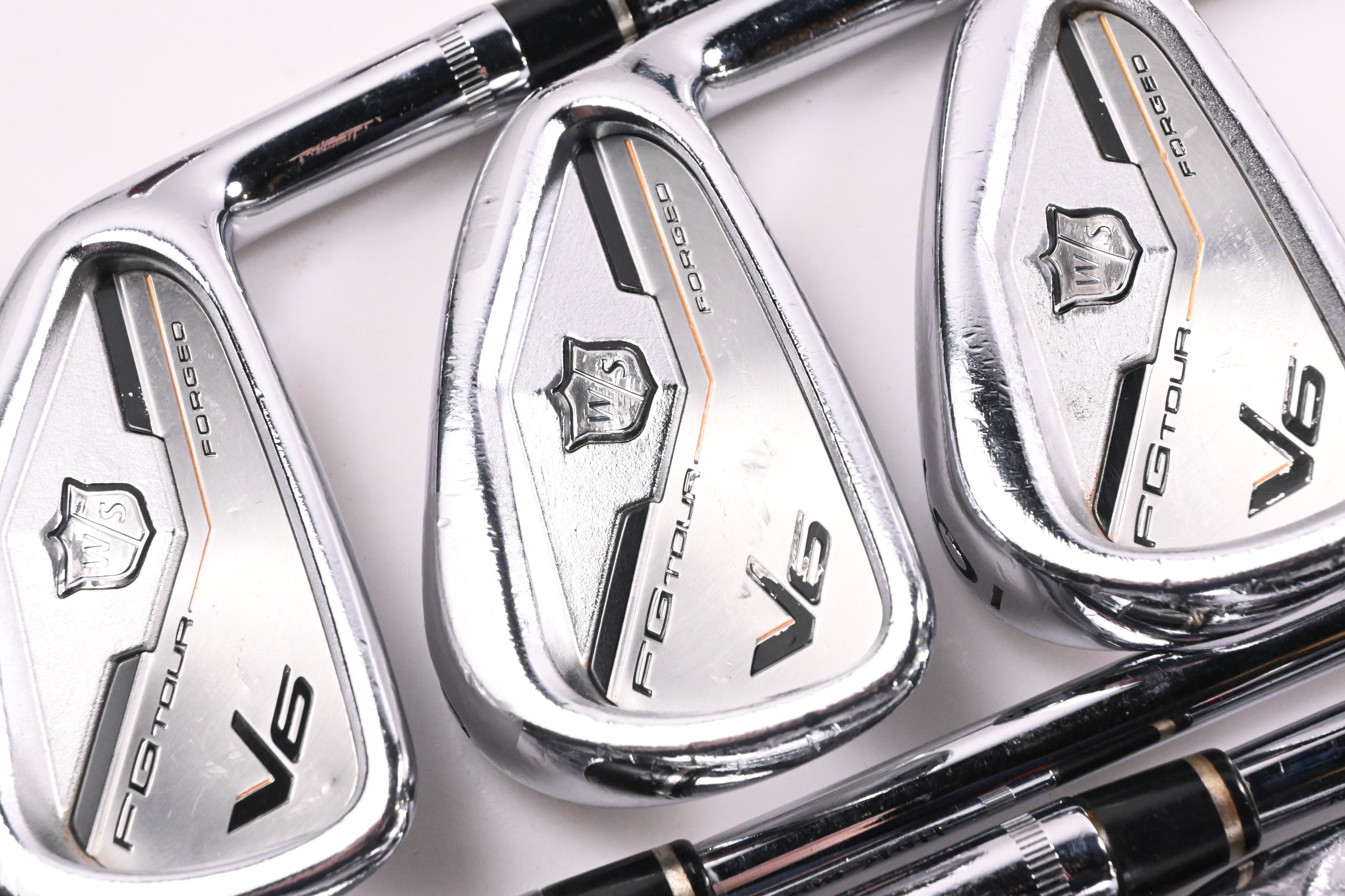 Wilson FG Tour V6 Irons / 4-PW / Stiff Flex Steel Shafts