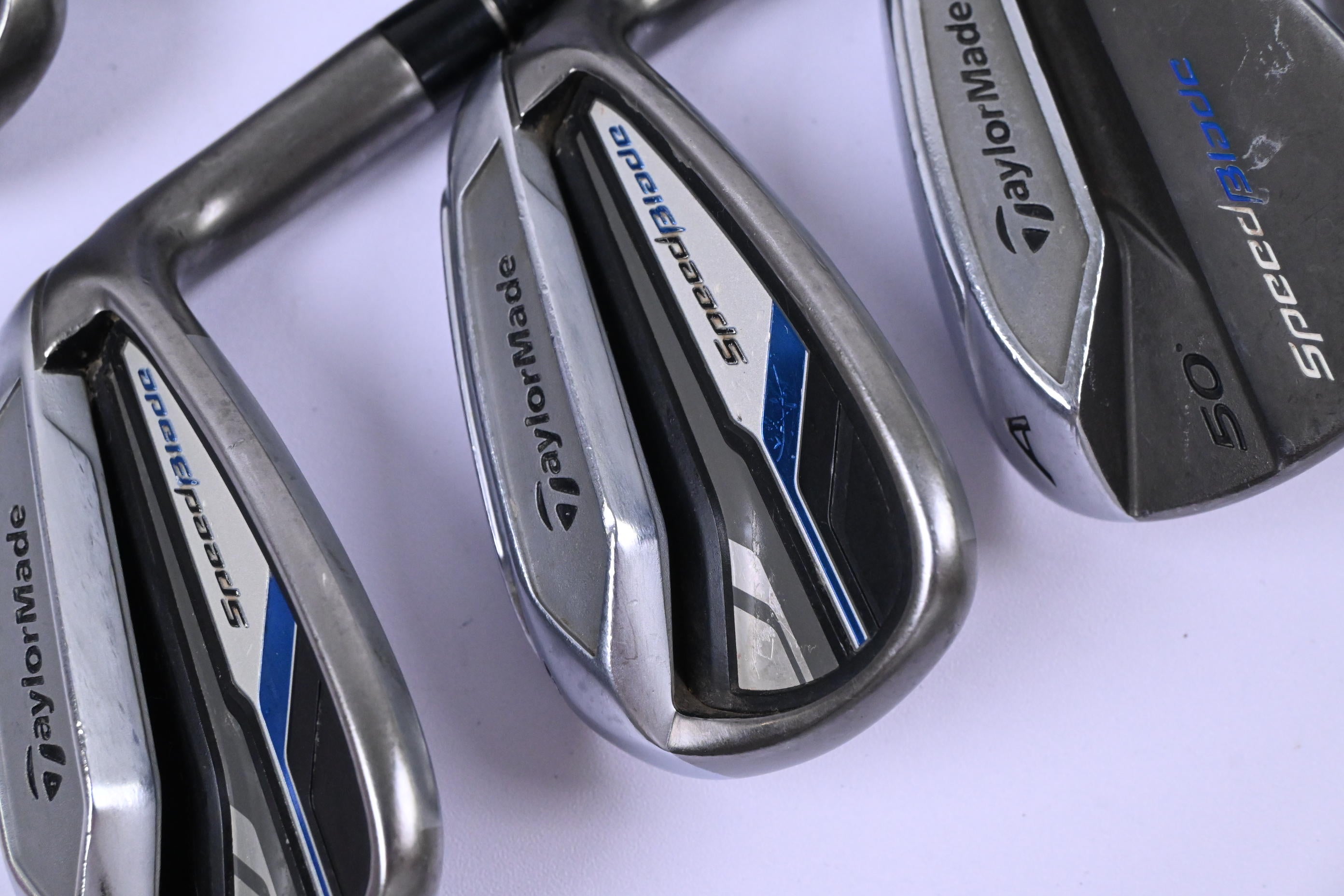 Taylormade Speedblade Irons / 5-PW+GW+SW / Regular Flex VeloxT Shafts