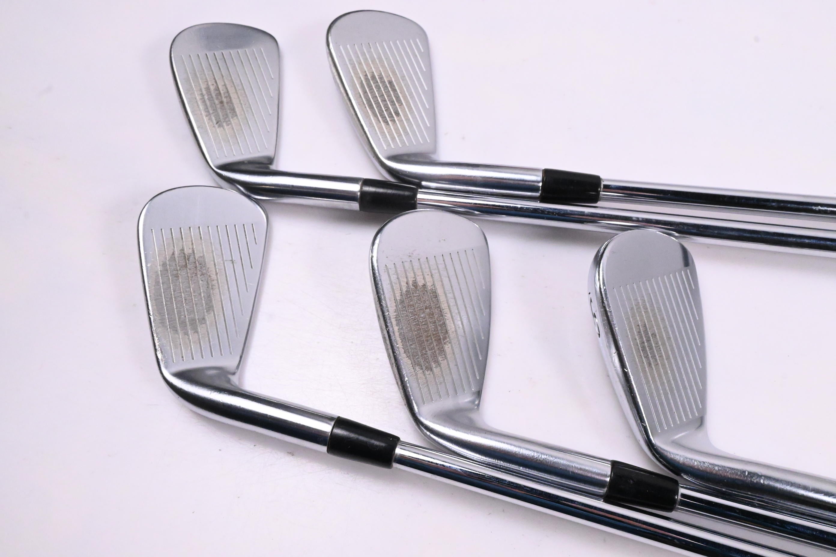 Titleist 716 CB Irons / 5-9i / X-Flex Project X Rifle Shafts