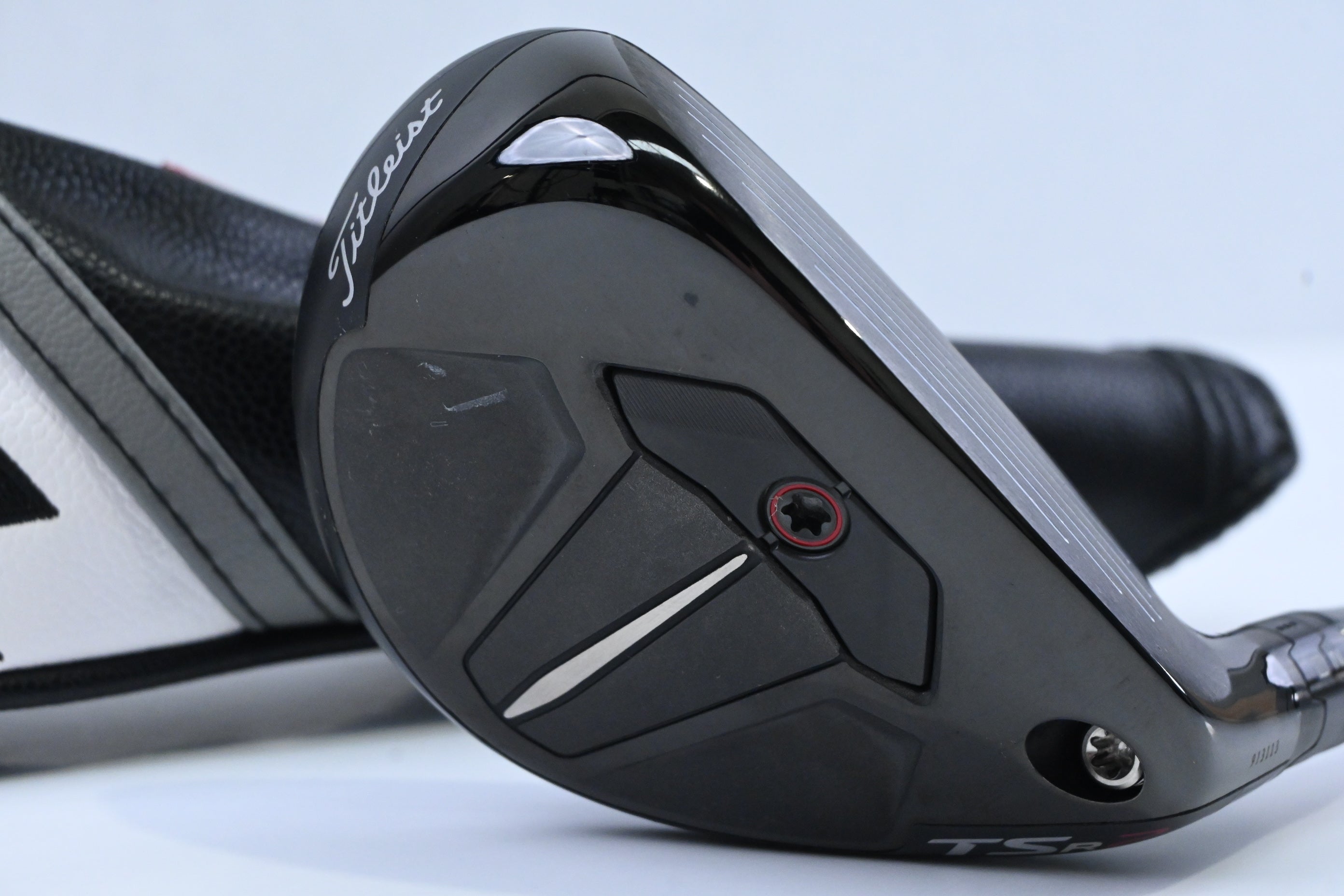 Titleist TSR2 #4 Hybrid / 21 Degree / Regular Flex HZRDUS Gen4 Red 60 Shaft