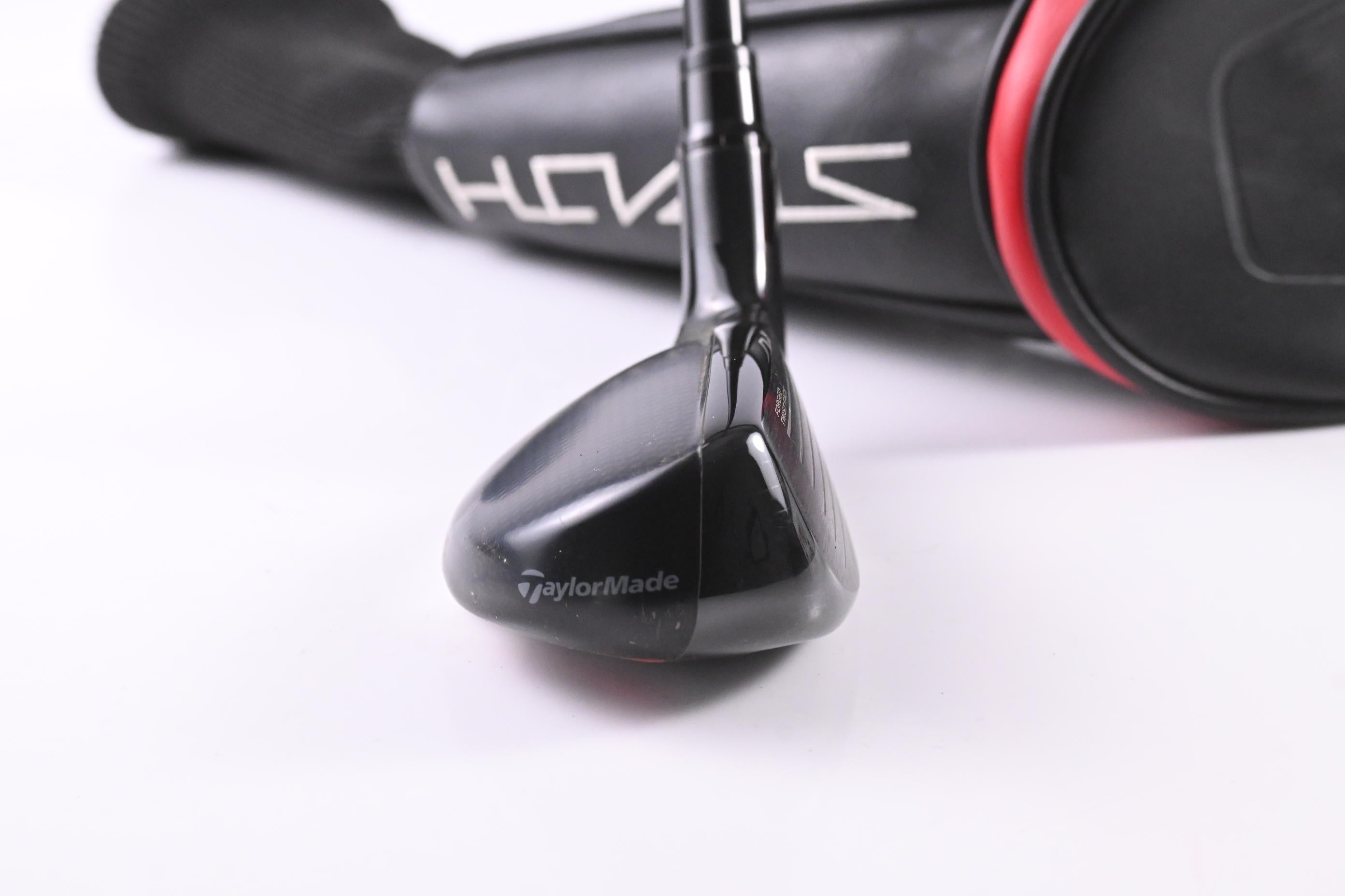 Taylormade Stealth Plus #3 Hybrid / 19.5 Degree / Regular Flex HZRDUS Smoke Red