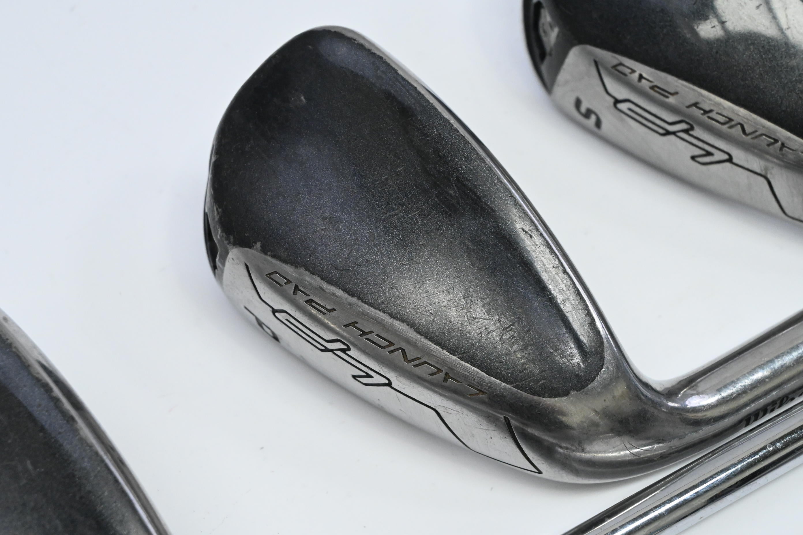 Left Hand Wilson Launch Pad Irons / 5-PW+SW / Regular Flex KBS Tour 80 Shafts