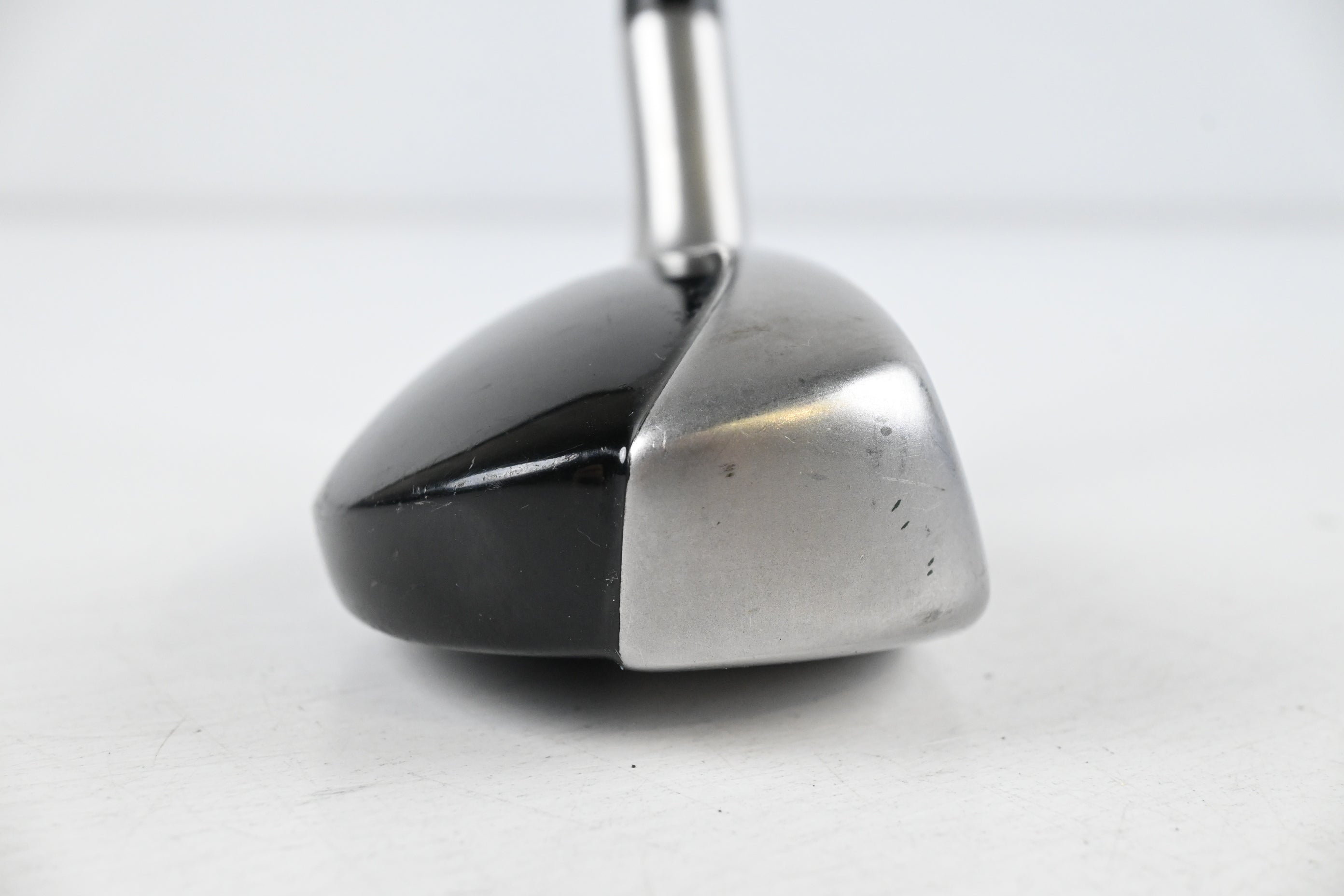 Taylormade Rescue Mid #3 Hybrid / 19 Degree / Regular Flex Taylormade UG65 Shaft