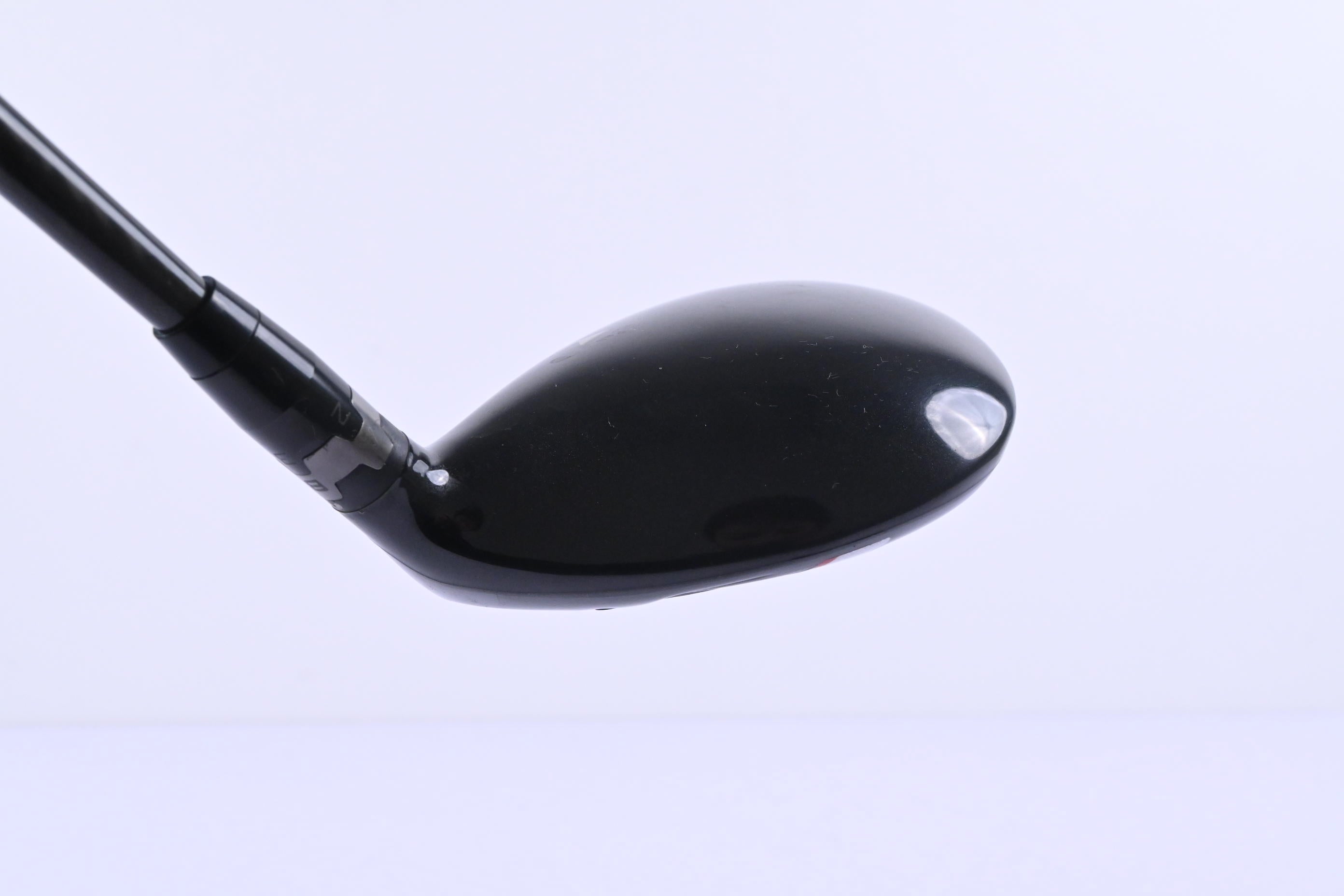 Titleist 913 F #3 Wood / 15 Degree / Stiff Flex Aldila RIP Phenom 80
