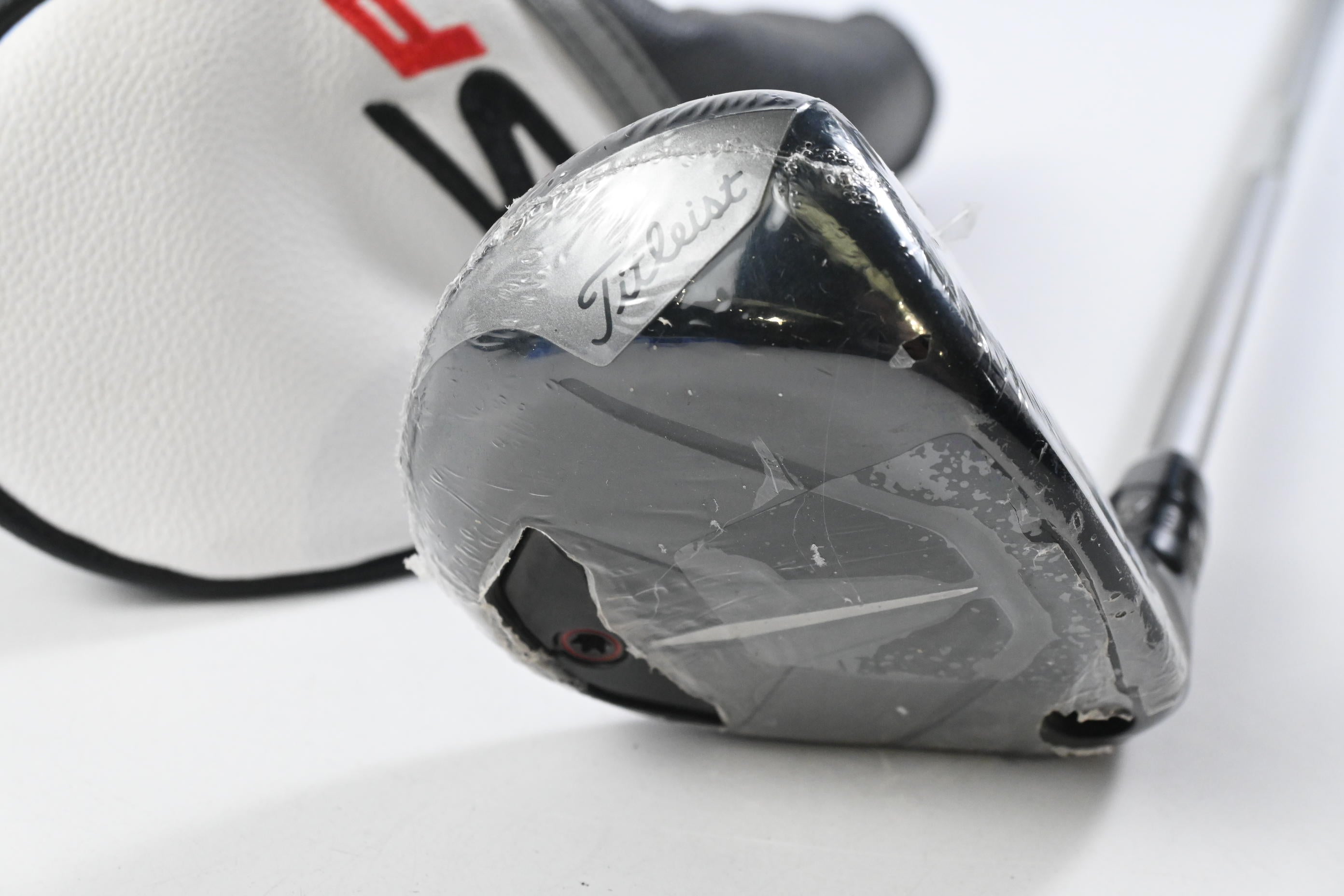 Titleist TSR1 #4 Hybrid / 20 Degree / Regular Flex MMT Speedmesh 50 Shaft