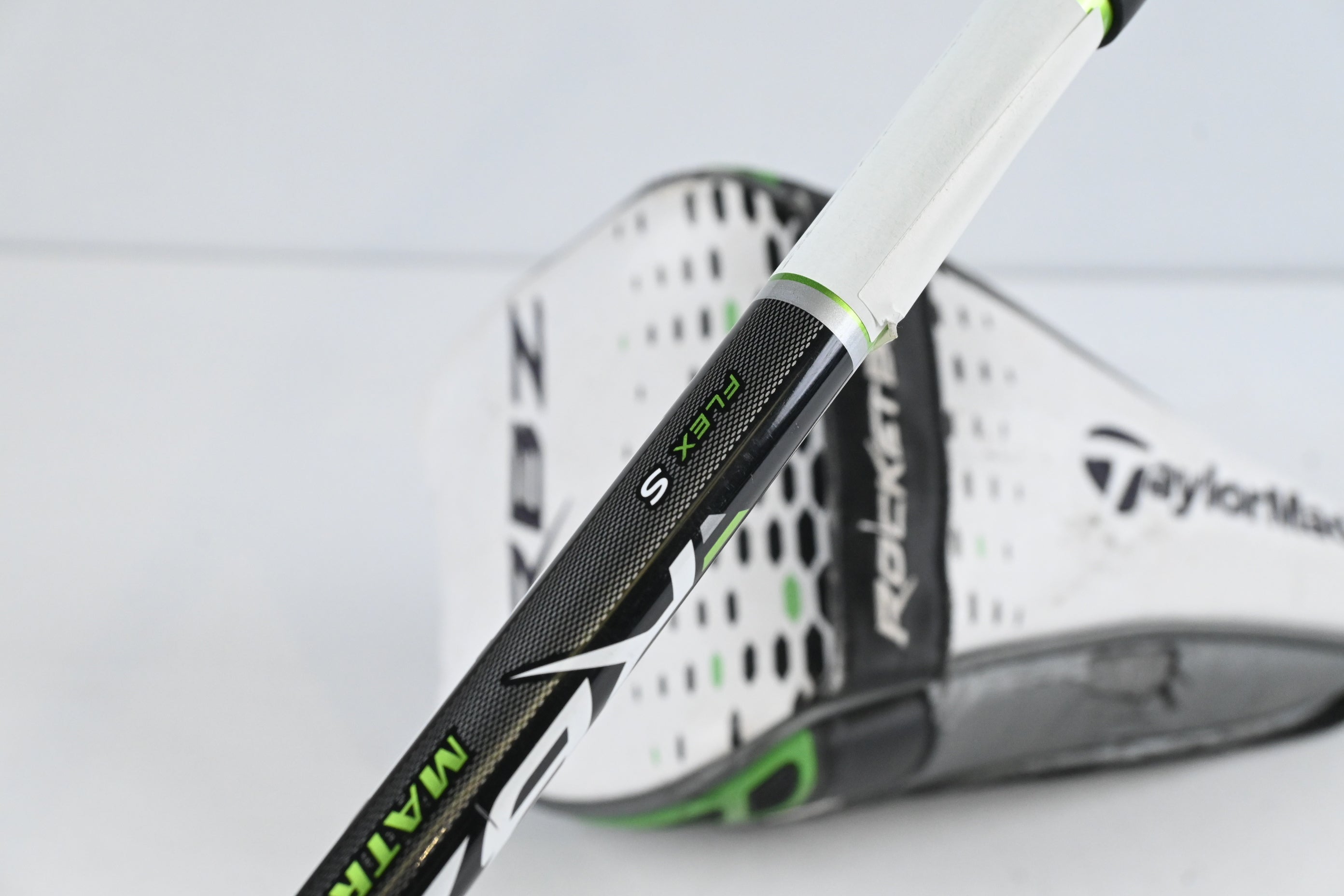 Taylormade RBZ Driver / 9.5 Degree / Stiff Flex Matrix Ozik Xcon-5 Shaft