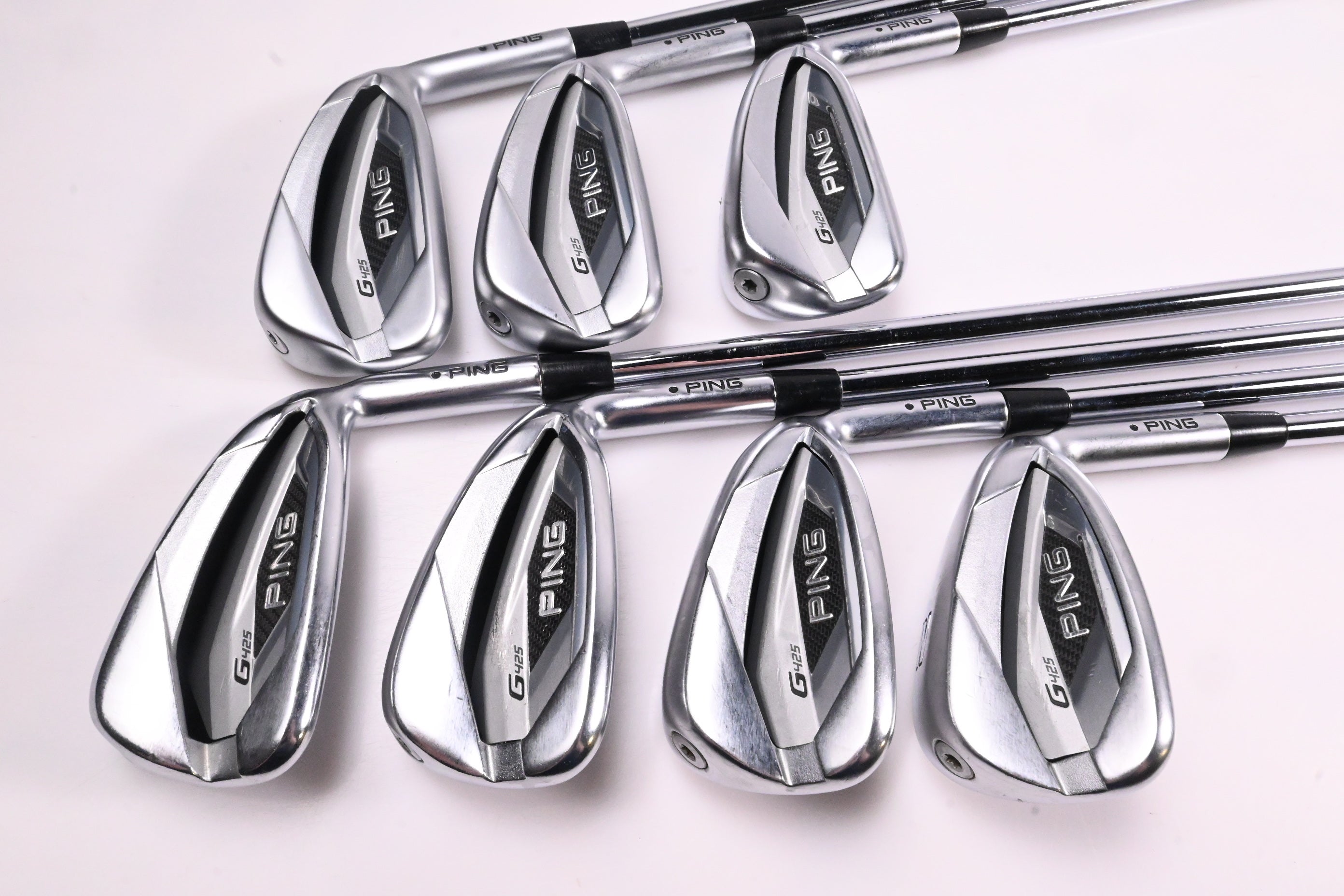Ping G425 Irons / 4-PW / Black Dot / Regular Flex Ping AWT 2.0 Shafts