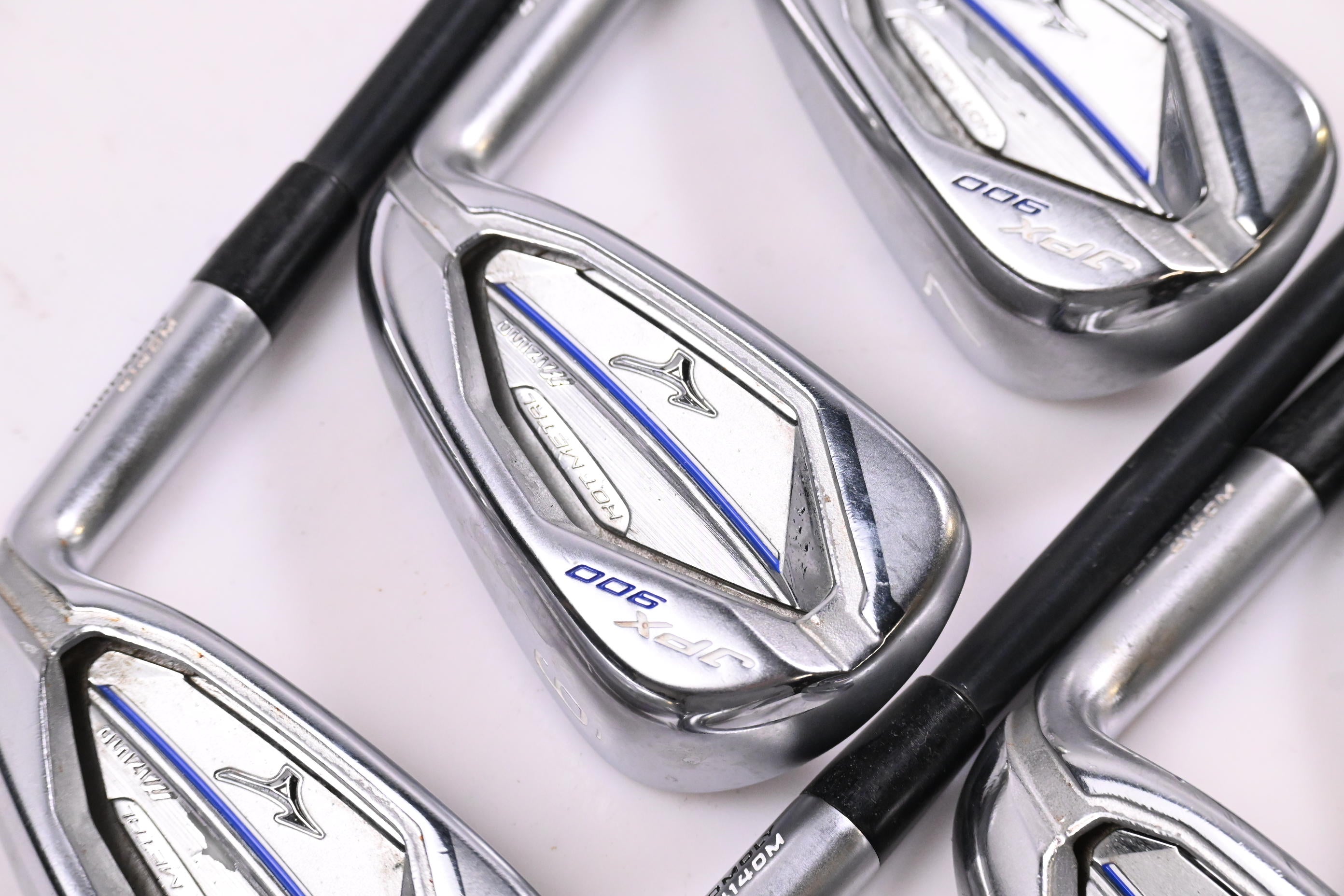 Mizuno JPX 900 Hot Metal Irons / 5-PW / Regular Flex Project X LZ 70 Shafts