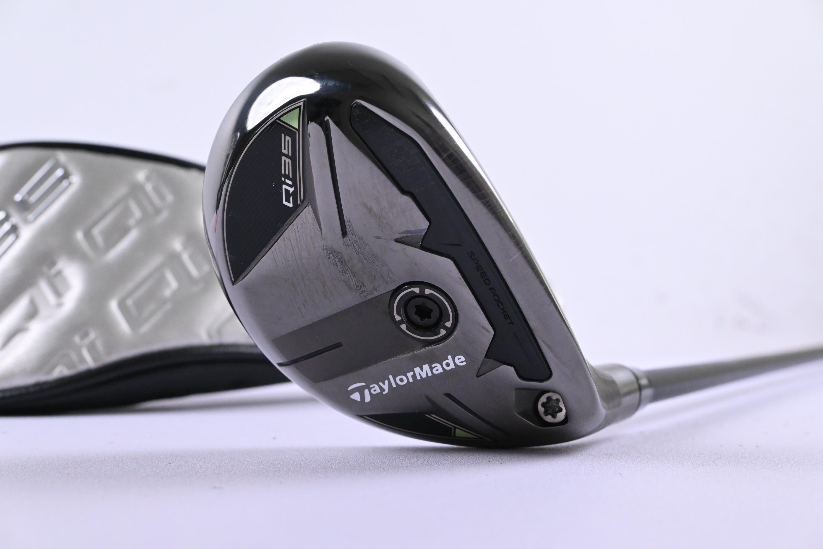 Taylormade Qi35 #4 Hybrid / 22 Degree / Regular Flex Fujikura Ventus Blue 6