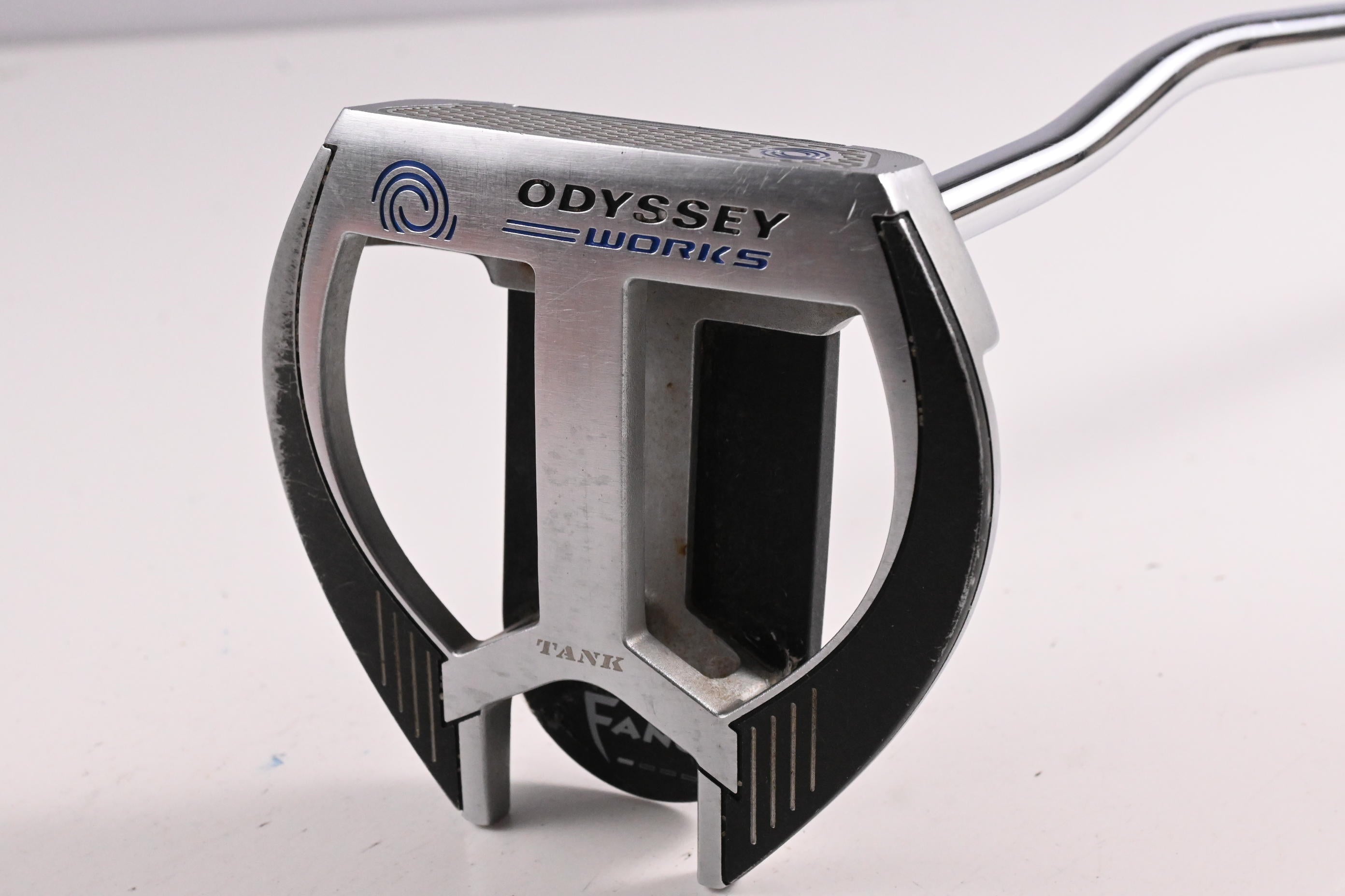 Odyssey Works Versa 2-Ball Fang Putter / 33 Inch