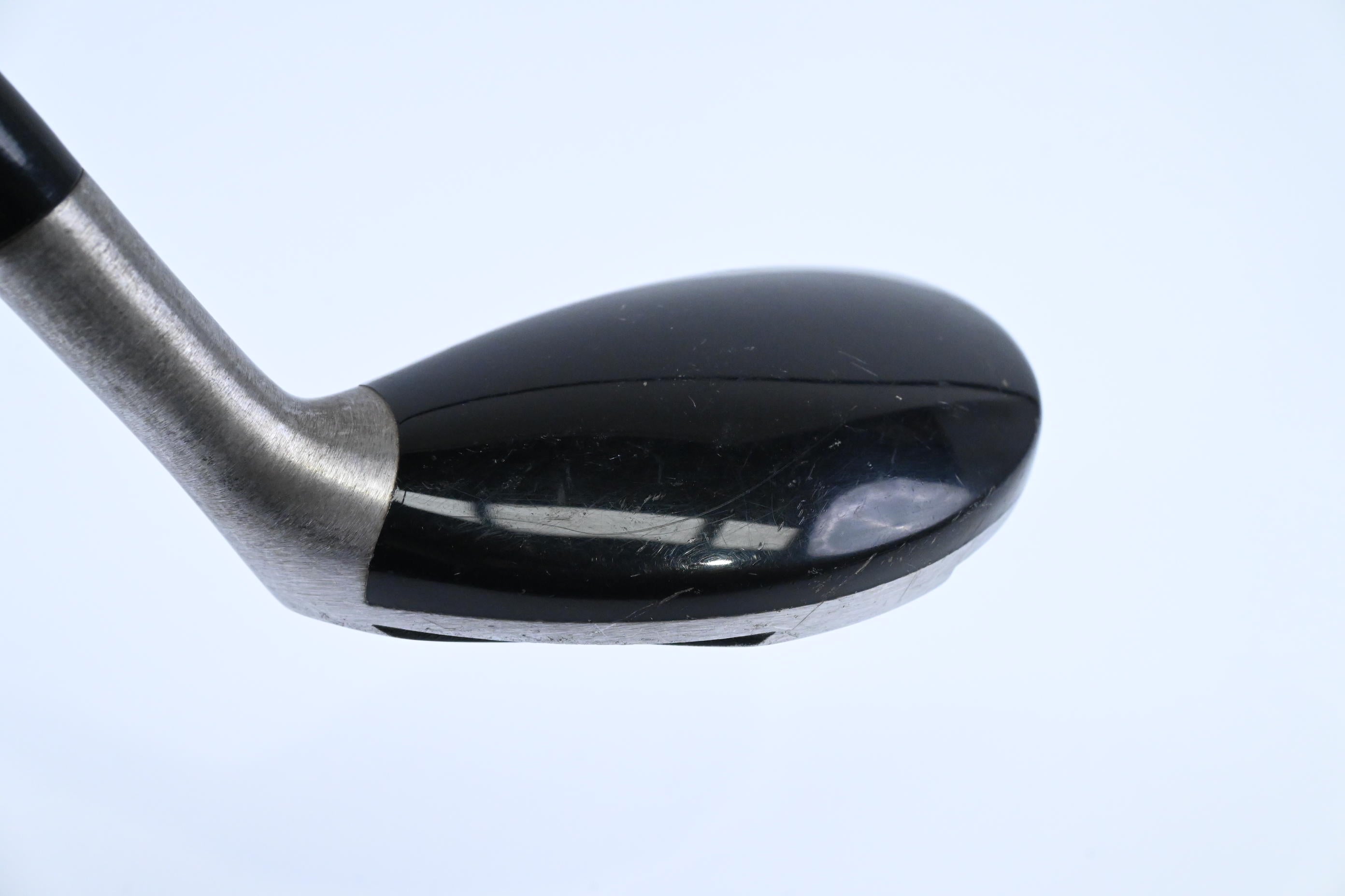 Titleist 585.H #3 Hybrid / 19 Degree / Stiff Flex Aldila NV 85 Shaft