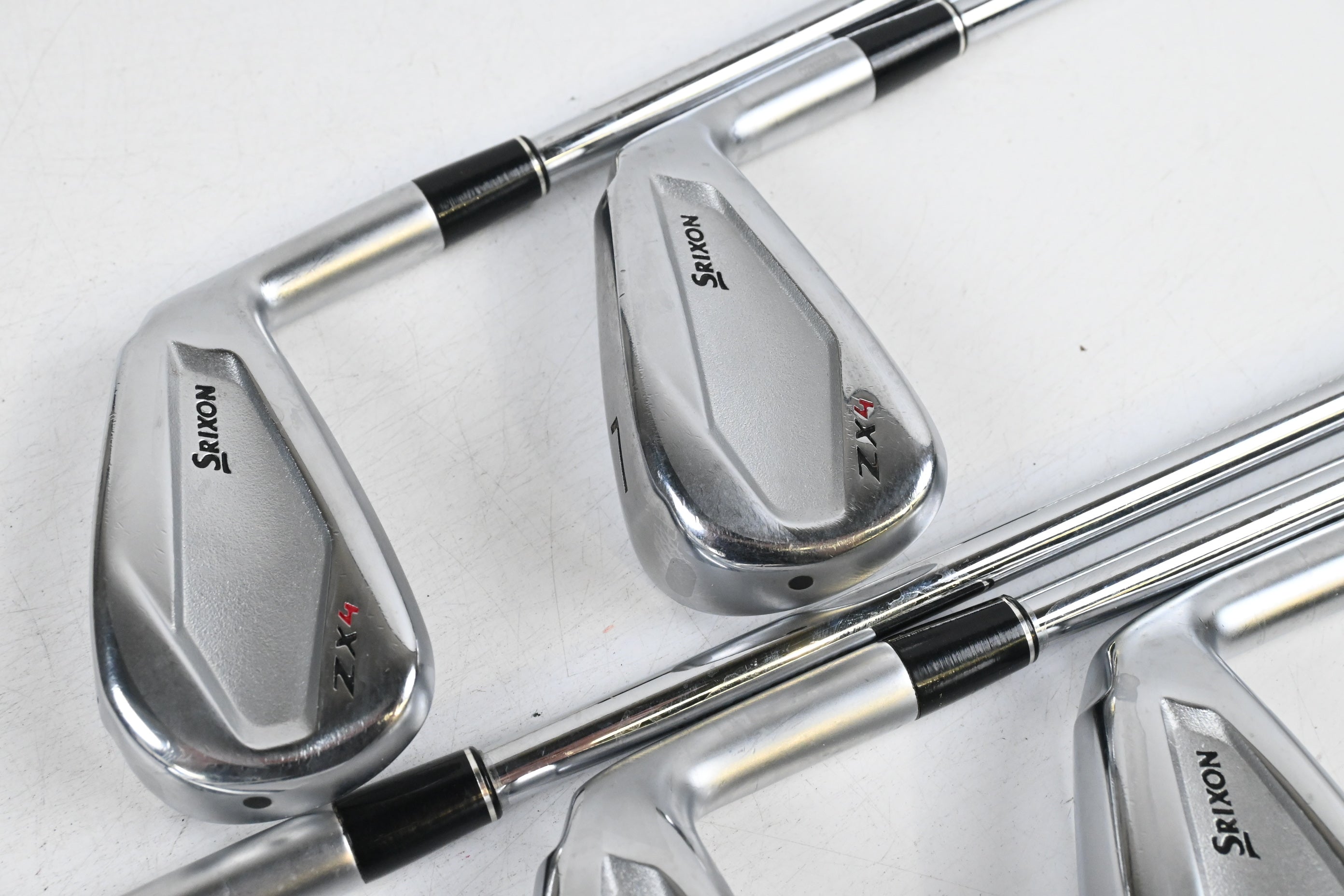 Srixon ZX4 Irons / 6-PW / Regular Flex N.S.Pro Zelos 8 Shafts