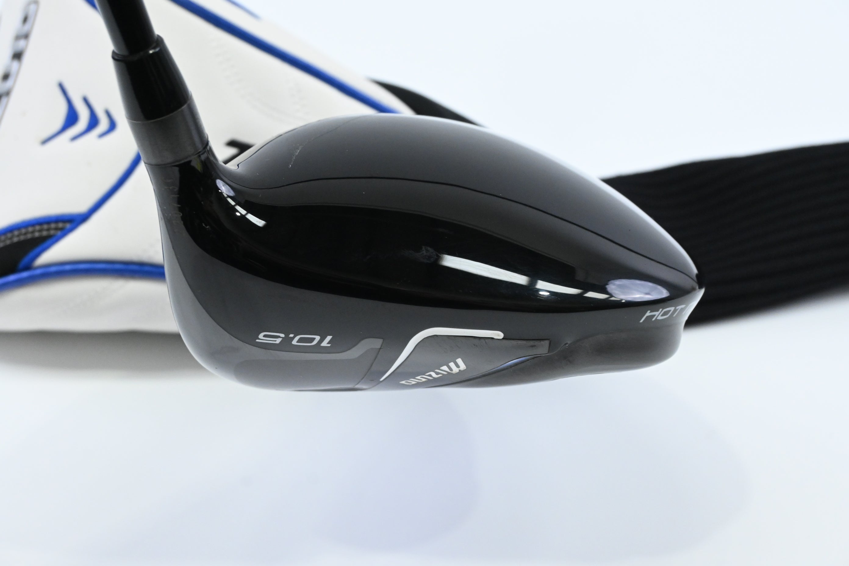 Mizuno JPX 825 Driver / 10.5 Degree / Regular Flex Fujikura Orochi 55 Shaft