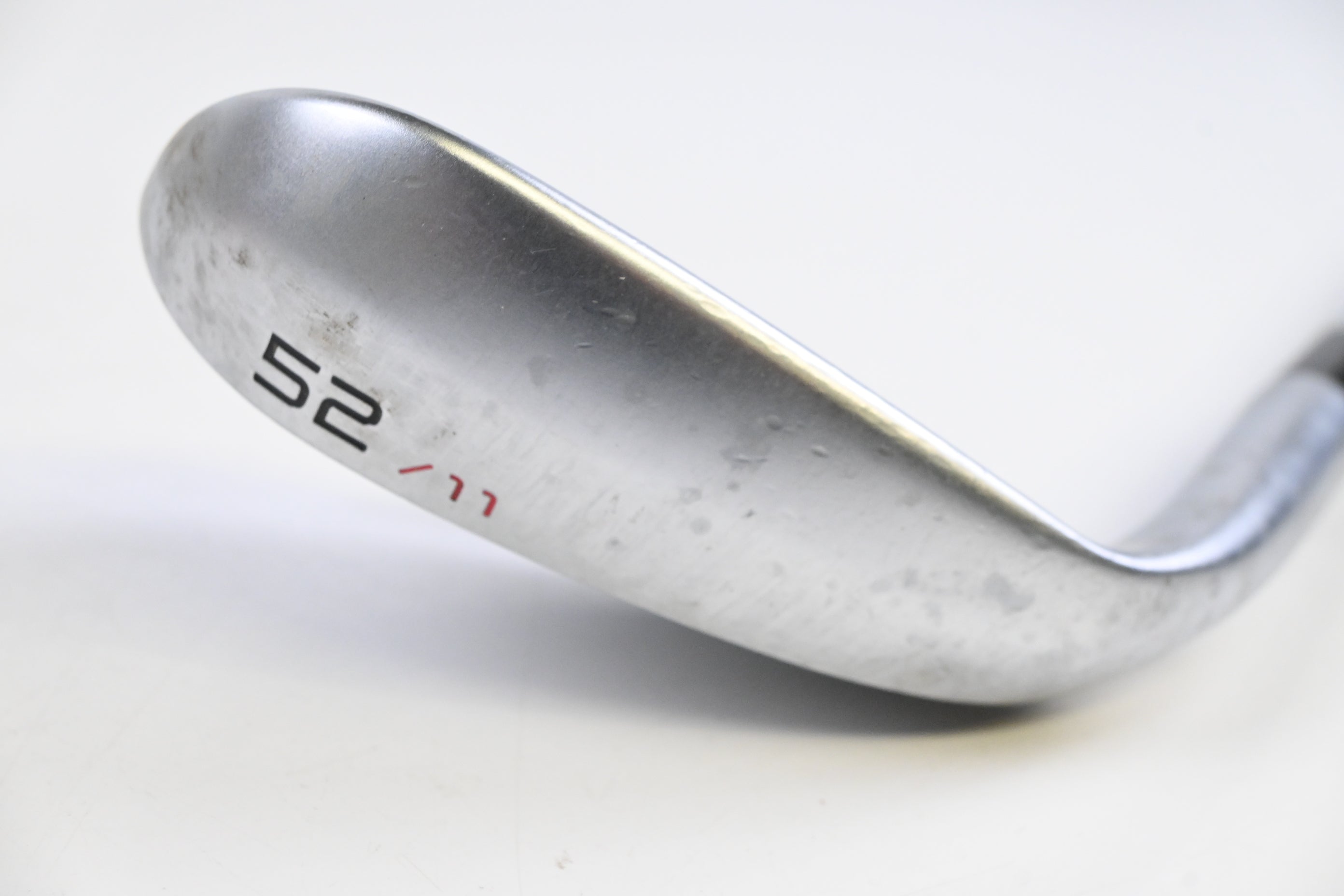 Cleveland CBX 2 Gap Wedge / 52 Degree / Wedge Flex Dynamic Gold 115 Shaft