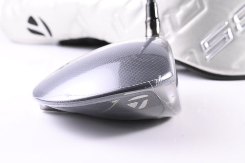 Taylormade Qi35 Driver / 9 Degree / Regular Flex Fujikura Ventus Blue 5 Shaft