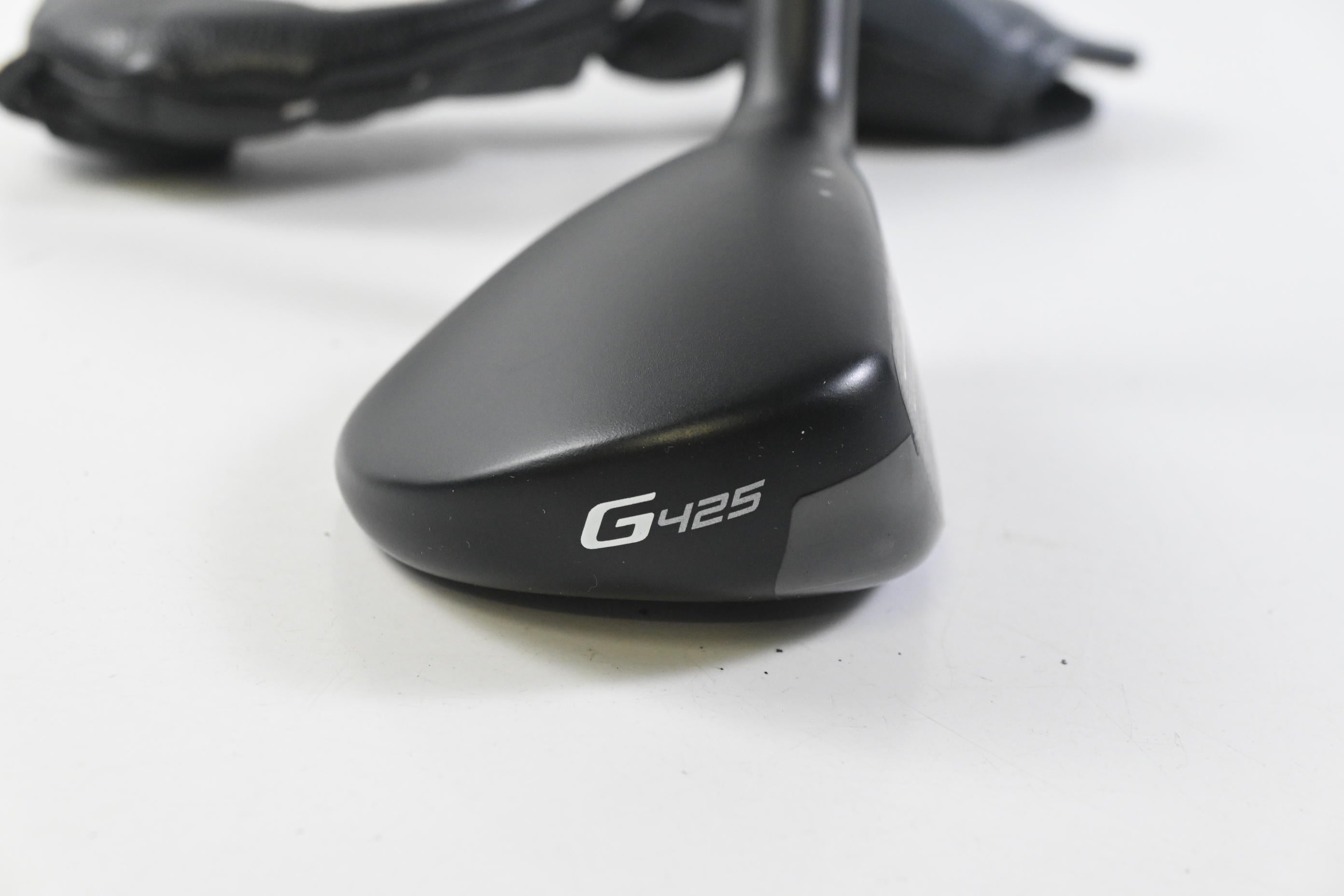Ping G425 #3 Hybrid / 19 Degree / Regular Flex Ping Alta CB Slate 70 Shaft
