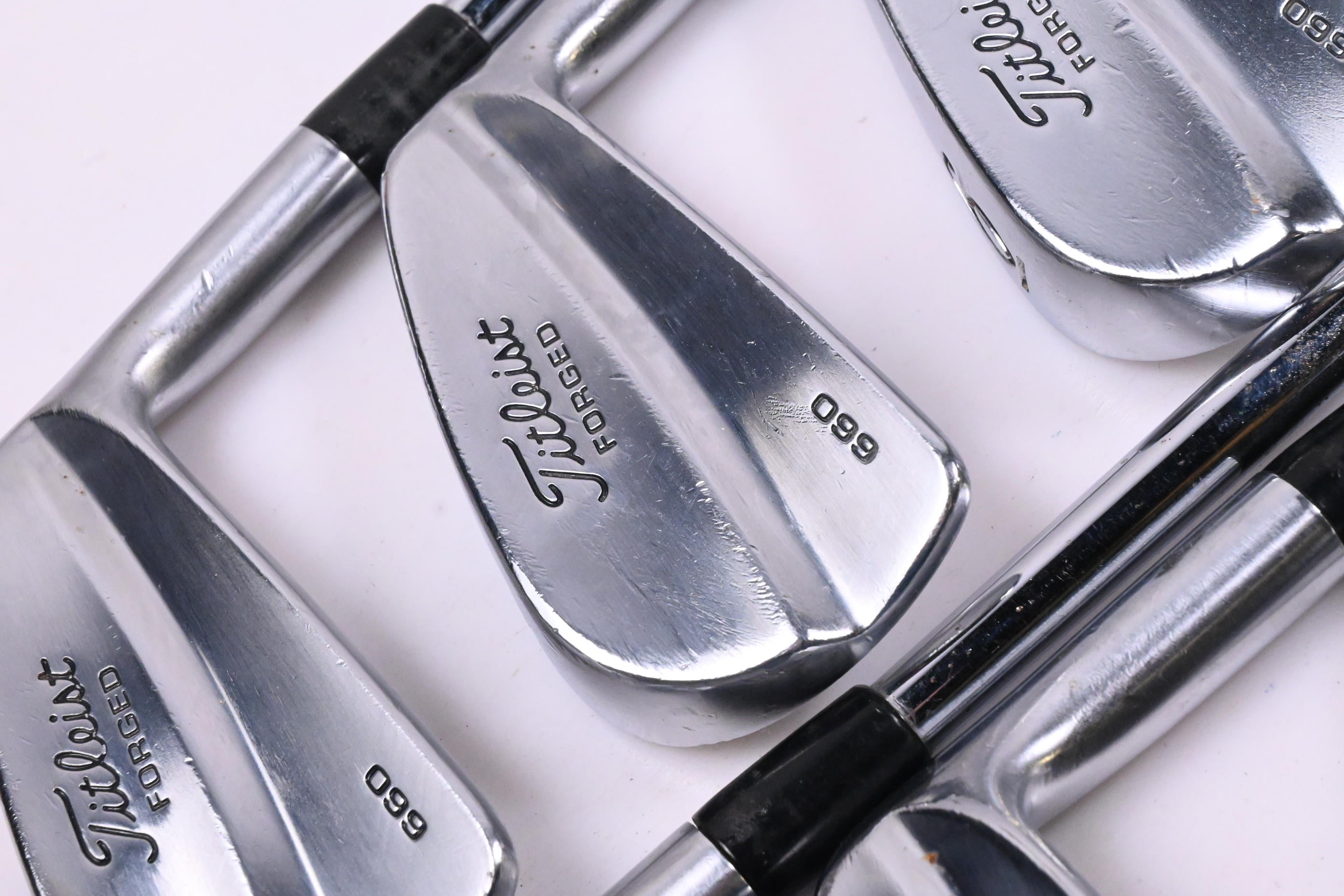 Titleist 660 Forged Irons / 4-9i / X-Flex Dynamic Gold X100U Shafts