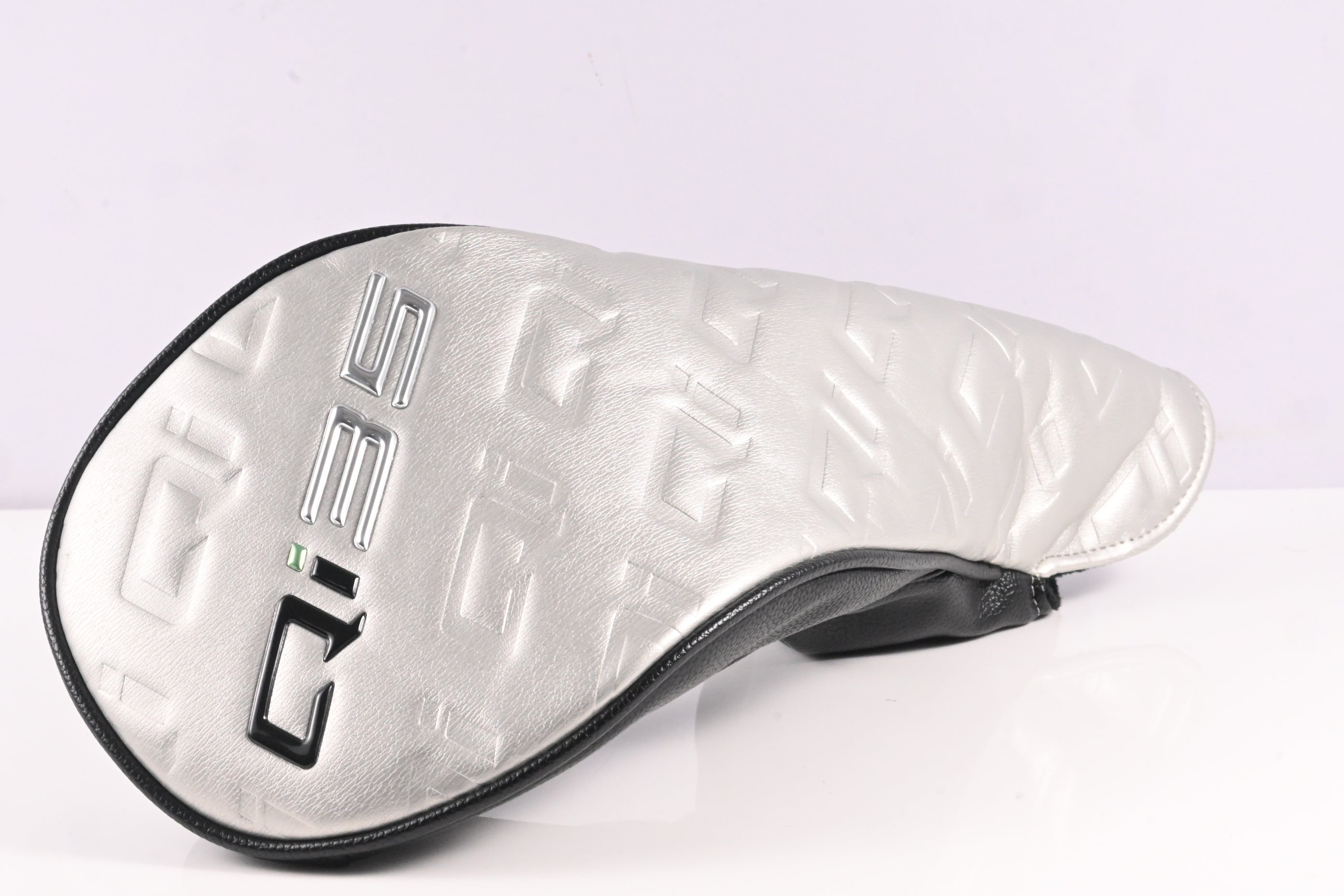 Taylormade Qi35 Max Driver / 10.5 Degree / Senior Flex Vanquish 4 Shaft