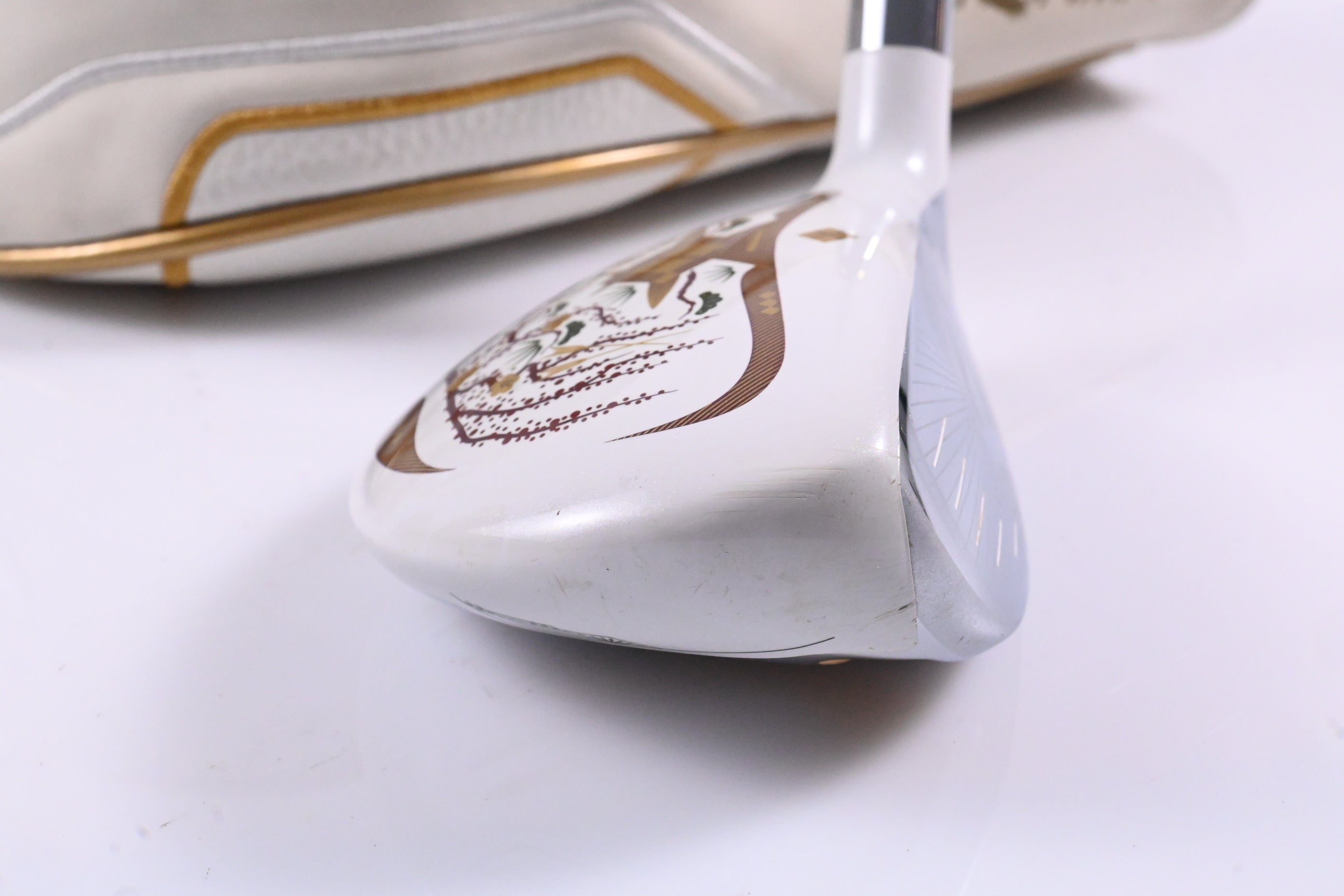Ladies Honma Beres #5 Hybrid / 25 Degree / Ladies Flex Armrq MX Shaft