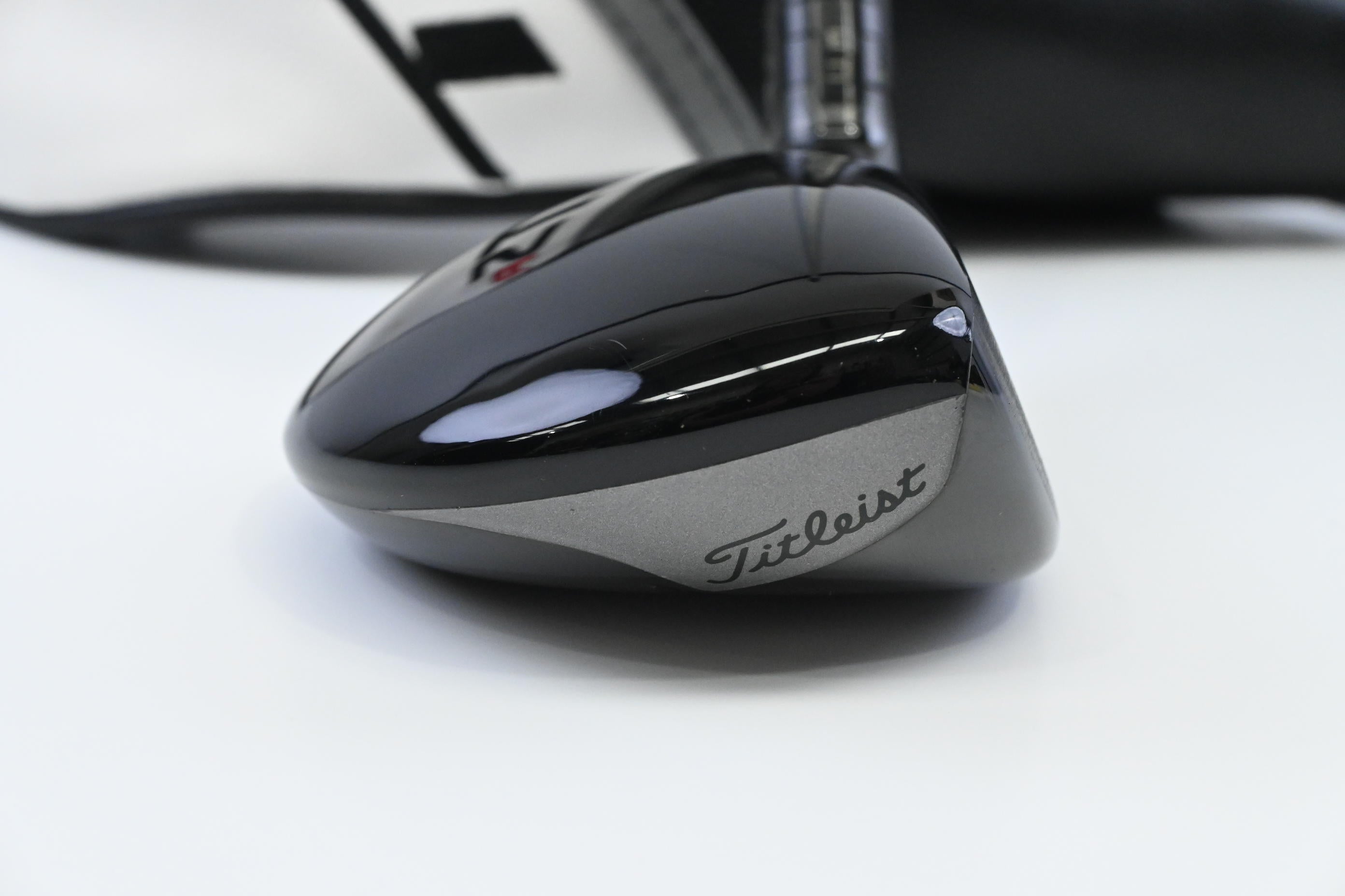 Titleist TSR1 #5 Hybrid / 23 Degree / Senior Flex MMT Speedmesh 50 Shaft
