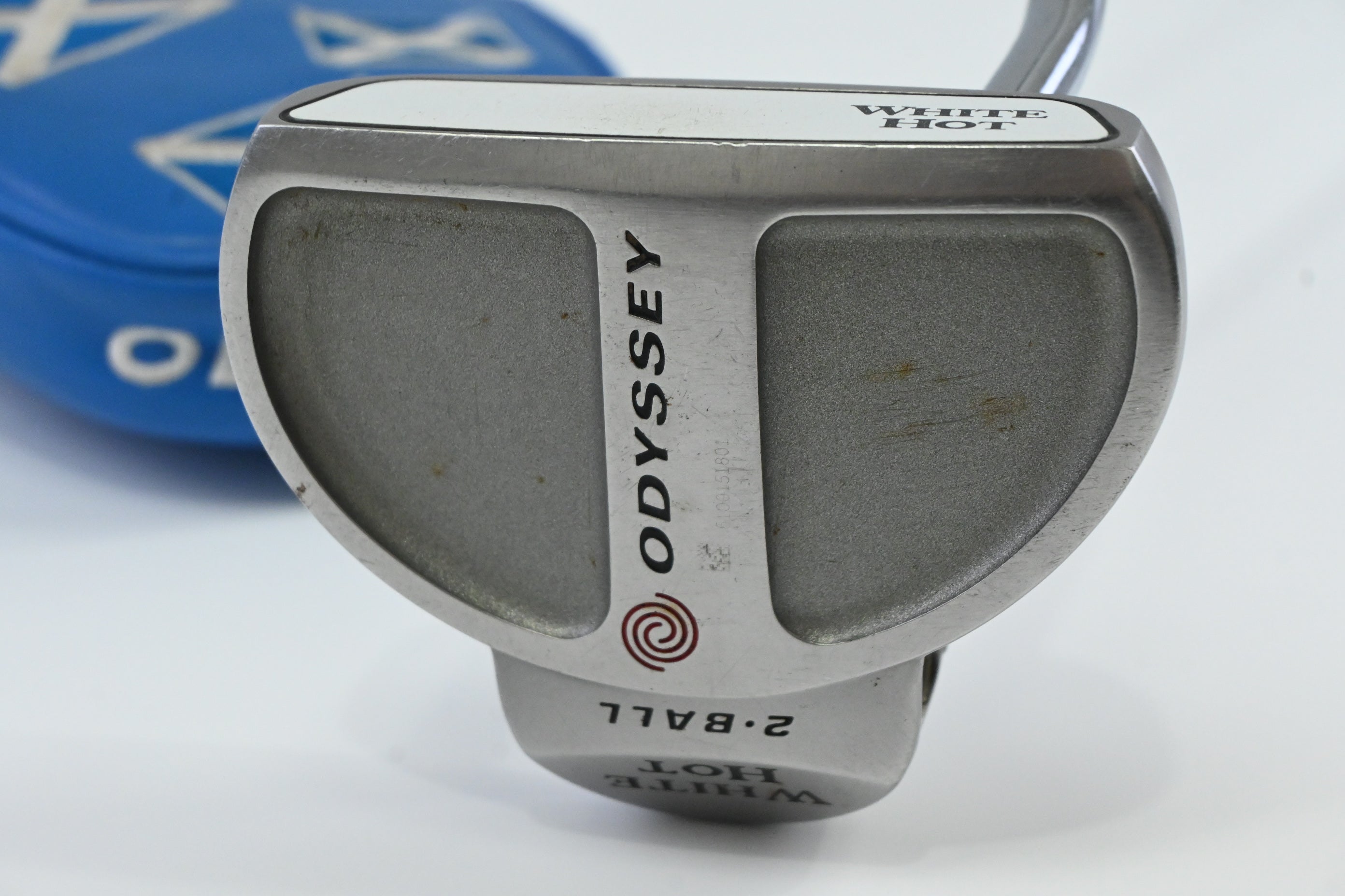 Odyssey White Hot 2 Ball Putter / 35 Inch