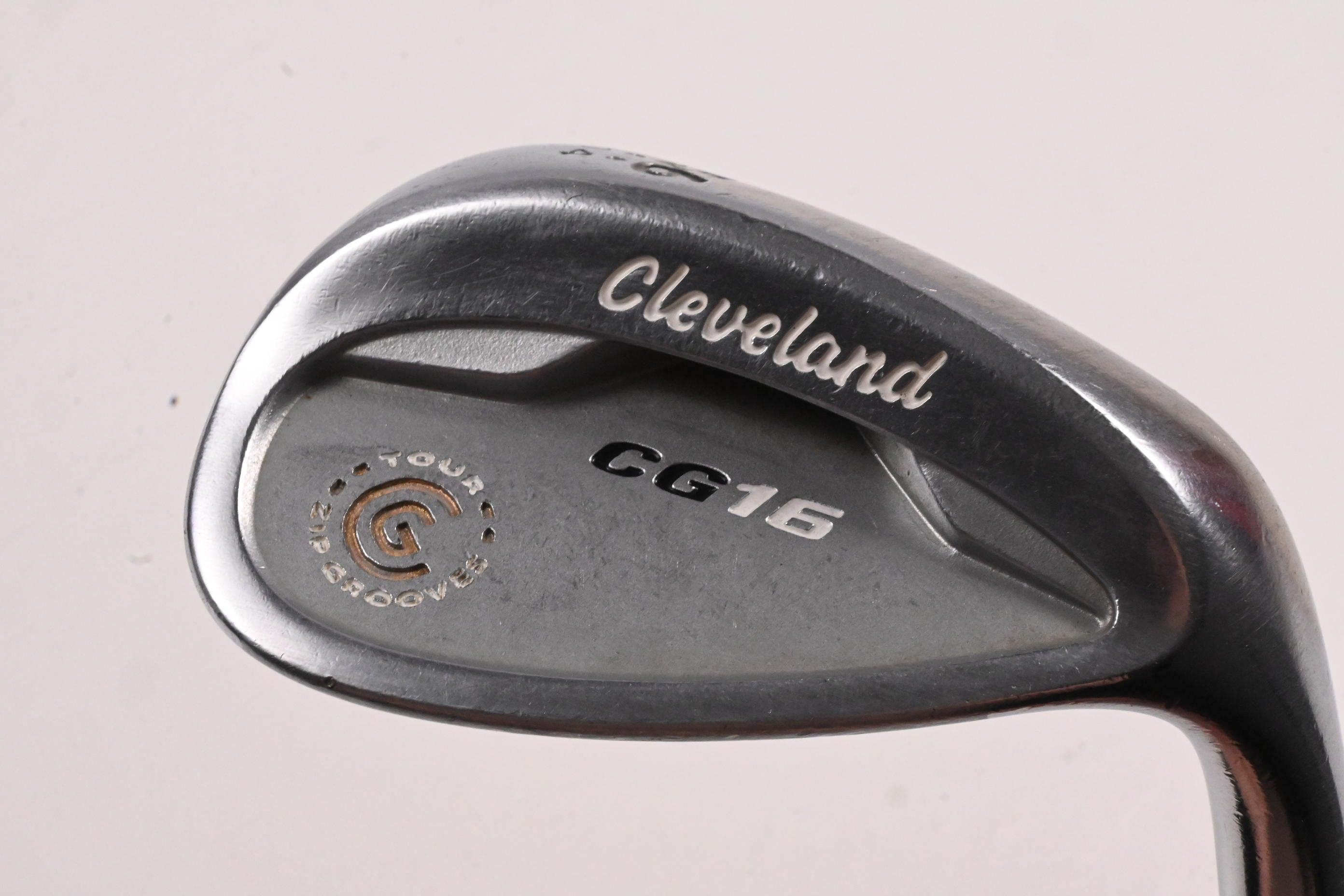 Cleveland CG16 Sand Wedge / 56 Degree / Wedge Flex Dynamic Gold Shaft