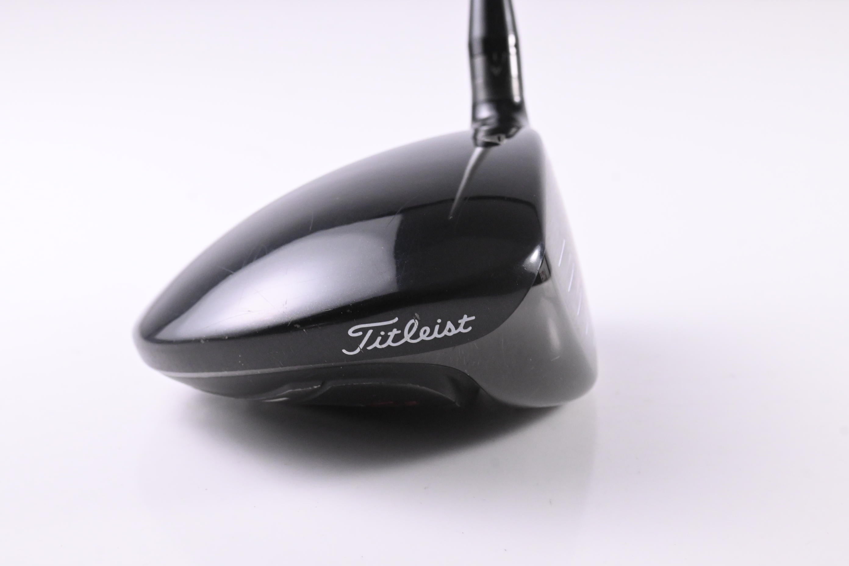 Titleist 915 D3 Driver / 9.5 Degree / Stiff Flex Aldila Rogue Silver 60 Shaft