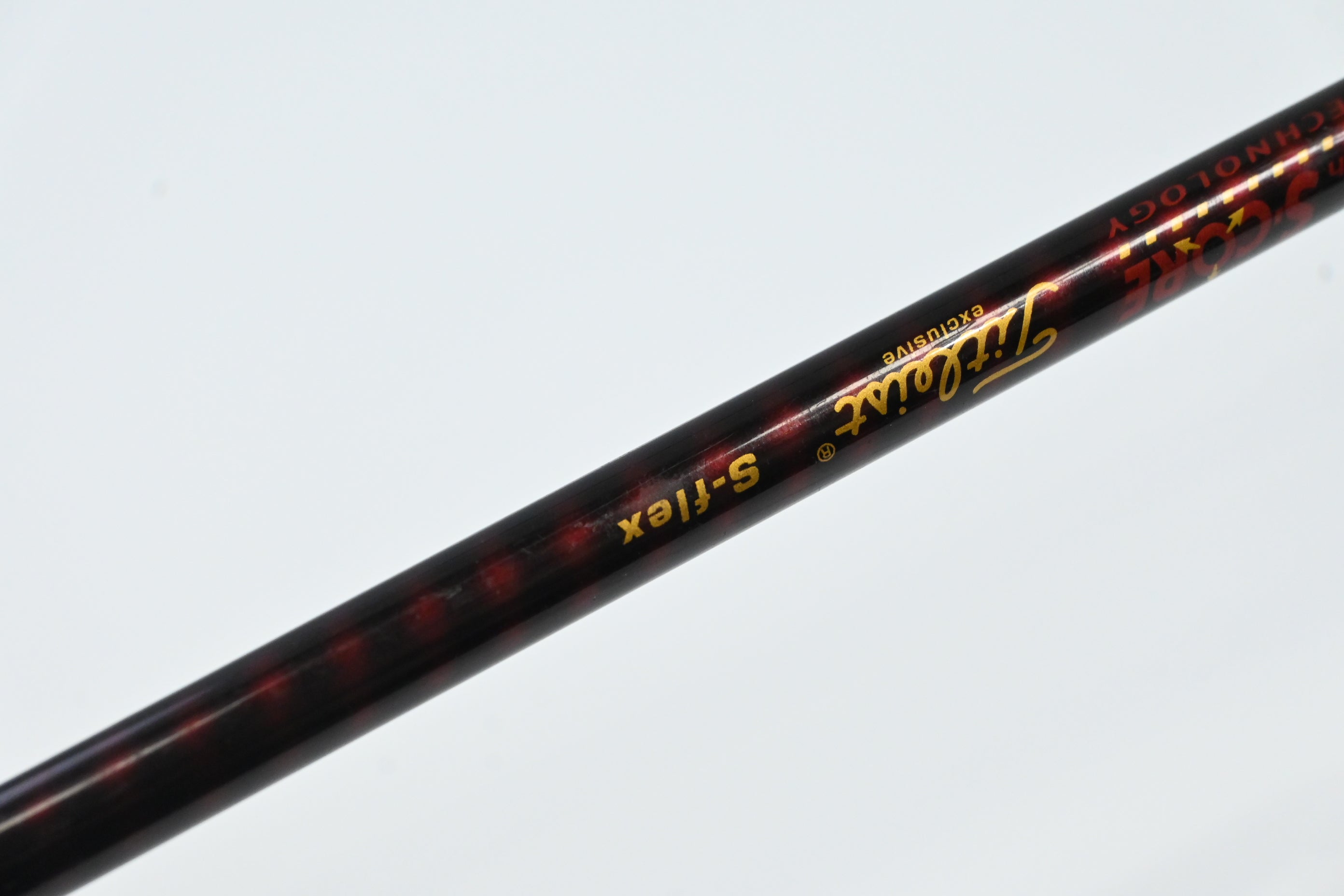 Titleist 909 D2 Driver / 9.5 Degree / Stiff Flex Aldila Voodoo Shaft