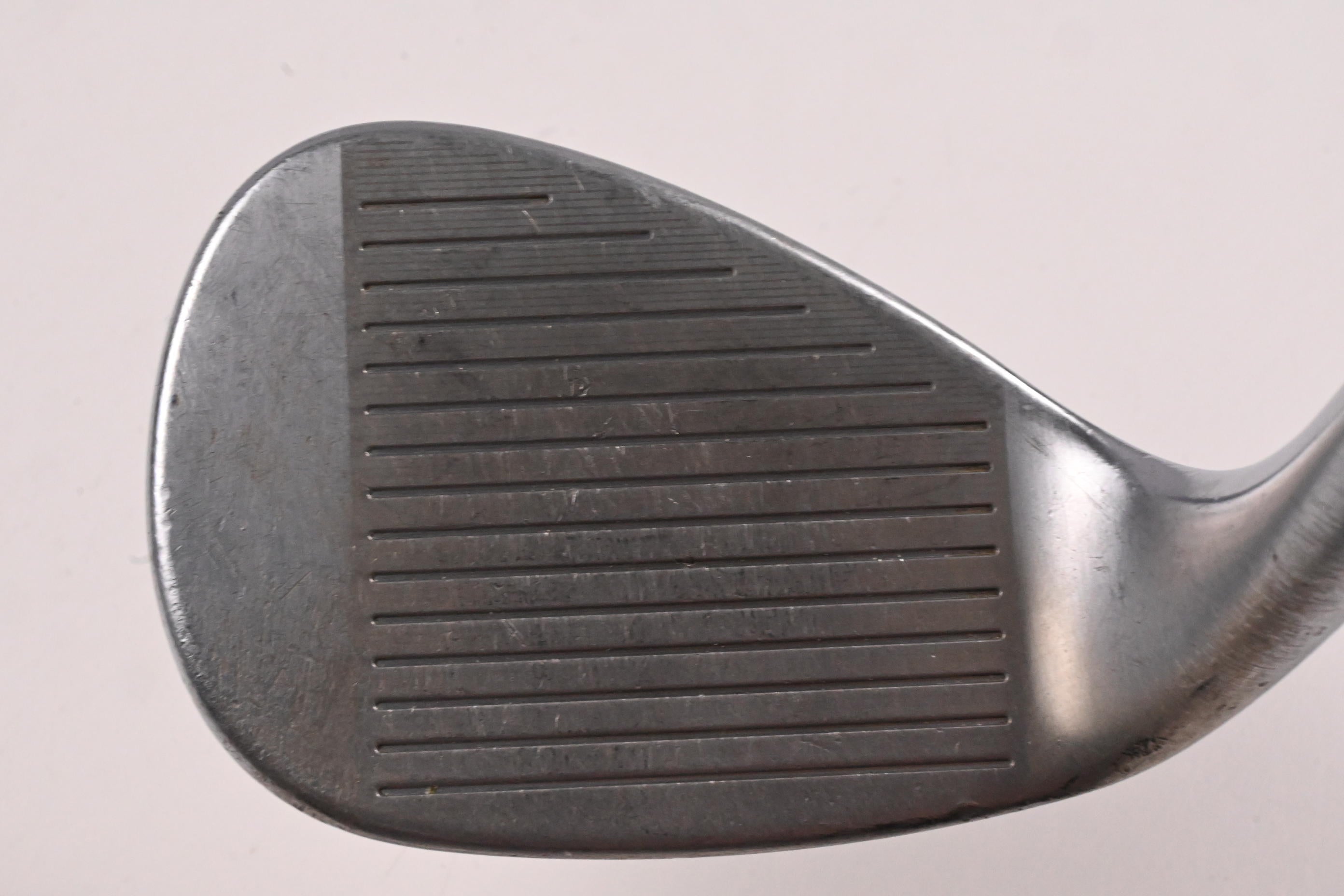 Cleveland CG16 Sand Wedge / 56 Degree / Wedge Flex Dynamic Gold Shaft