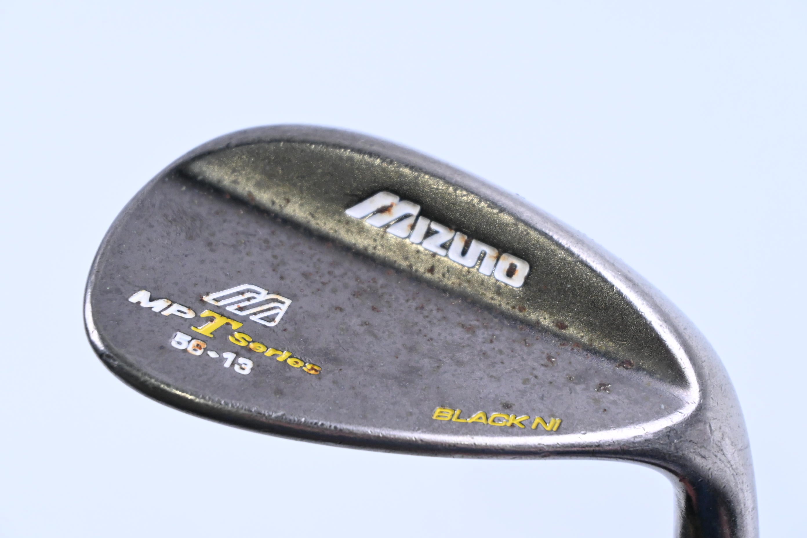 Mizuno MP T Series Sand Wedge / 56 Degree / Regular Flex Dynamic Gold R300