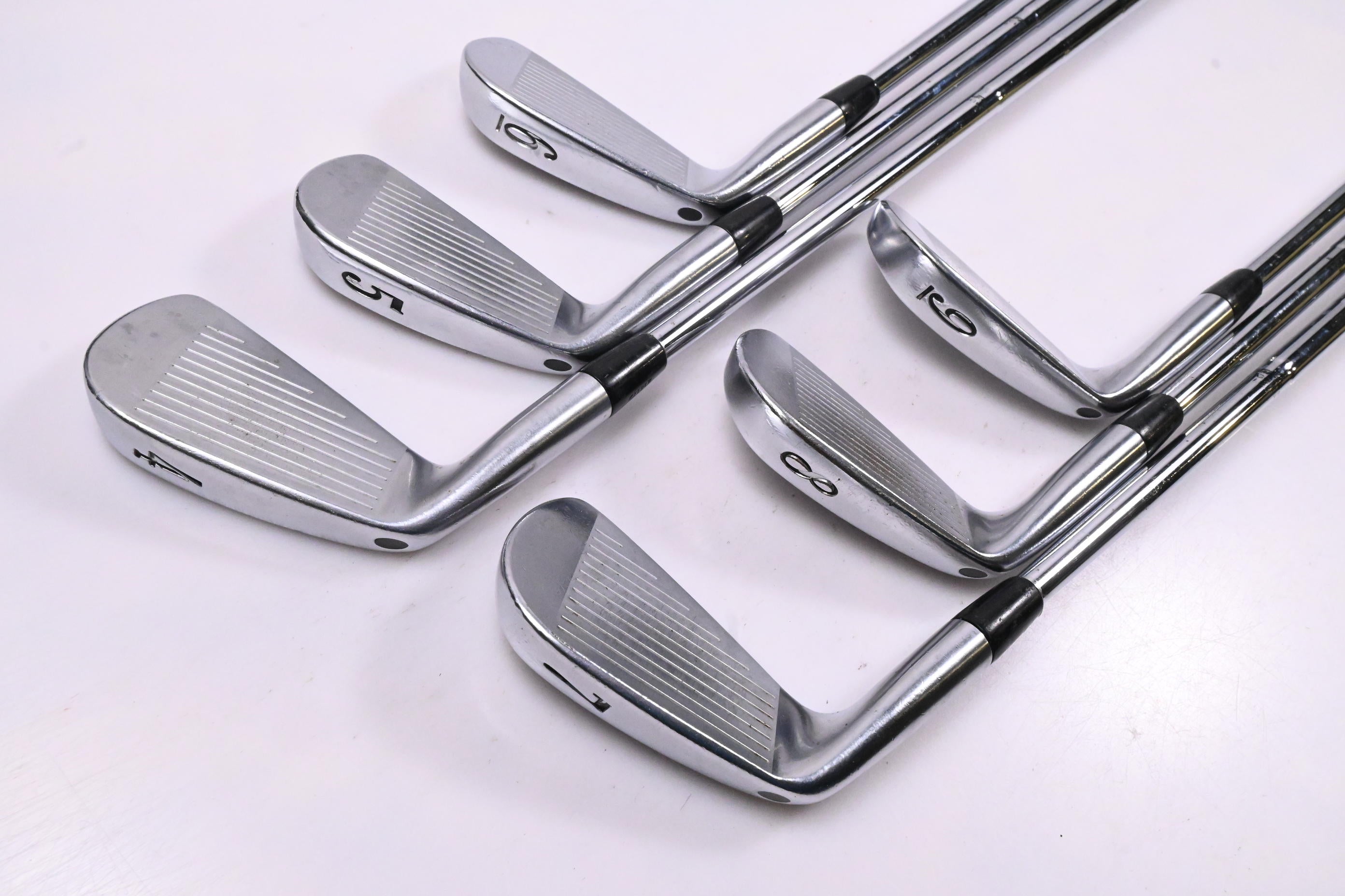 Titleist 660 Forged Irons / 4-9i / X-Flex Dynamic Gold X100U Shafts
