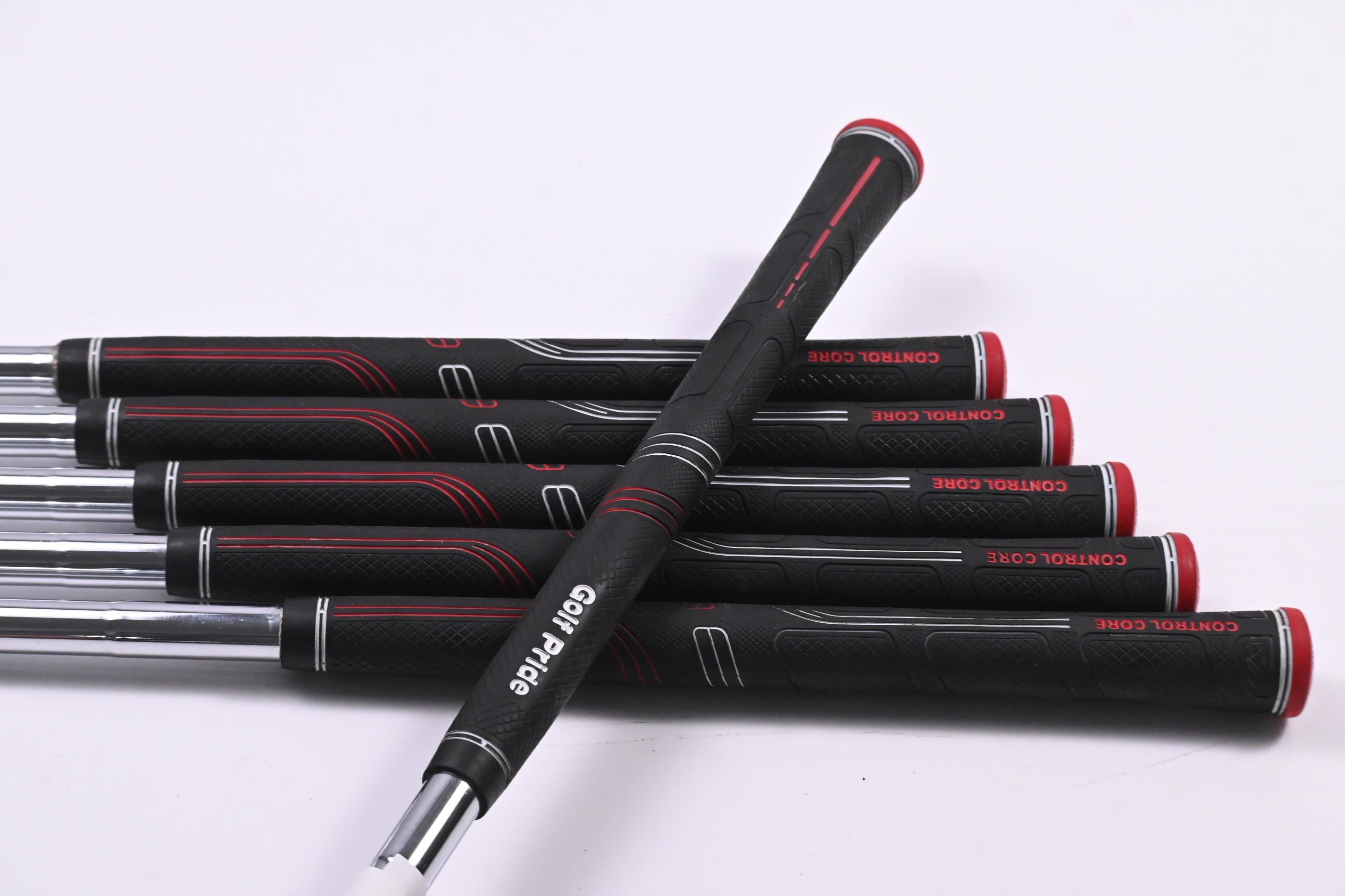 Epon AF-305 Irons / 5-PW / Regular Flex AMT Red R300 Shafts