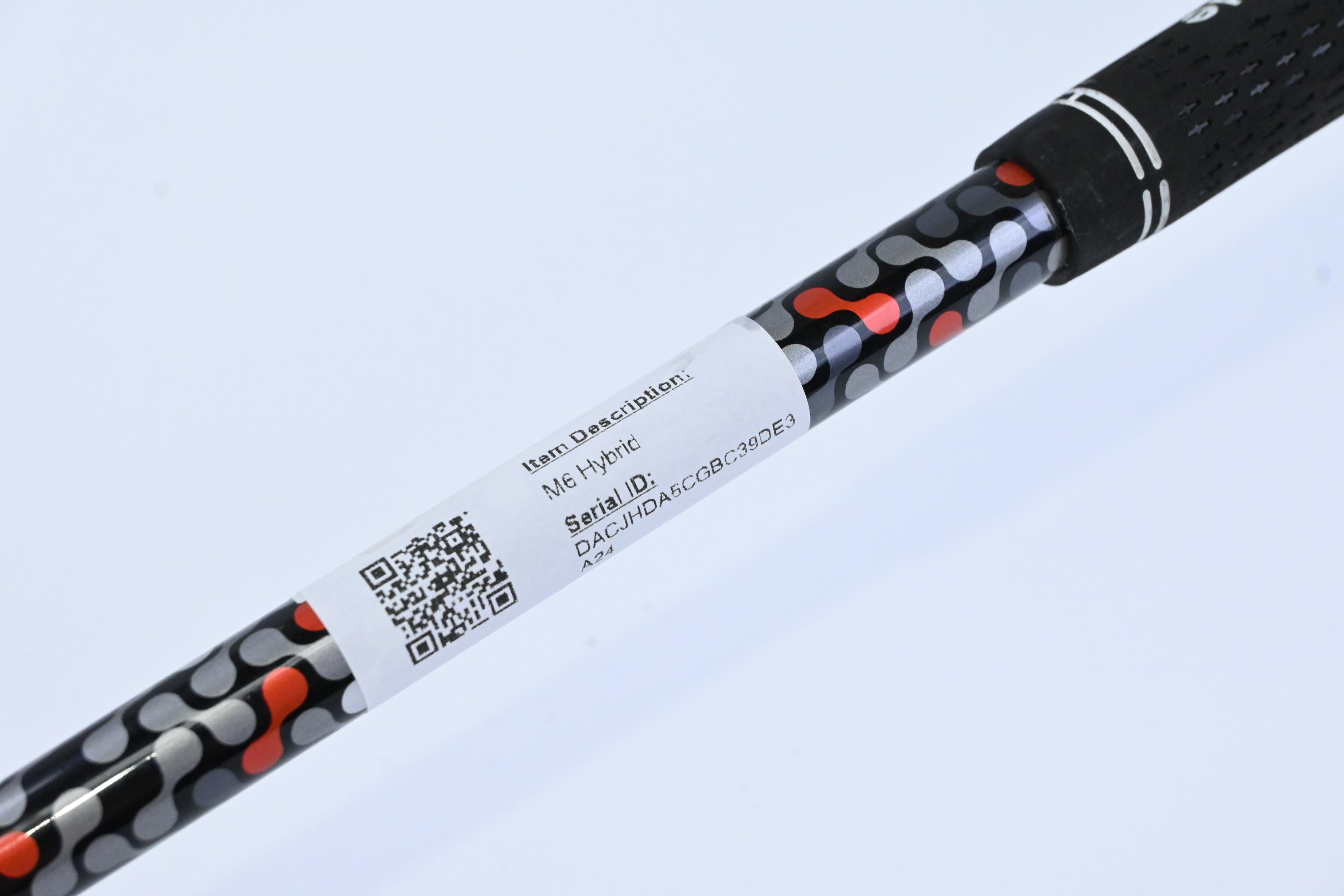 Taylormade M6 #4 Hybrid / 22 Degree / Regular Flex Fujikura Atmos Orange 6